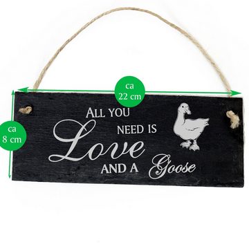 Dekolando Hängedekoration Gans 22x8cm All you need is Love and a Goose