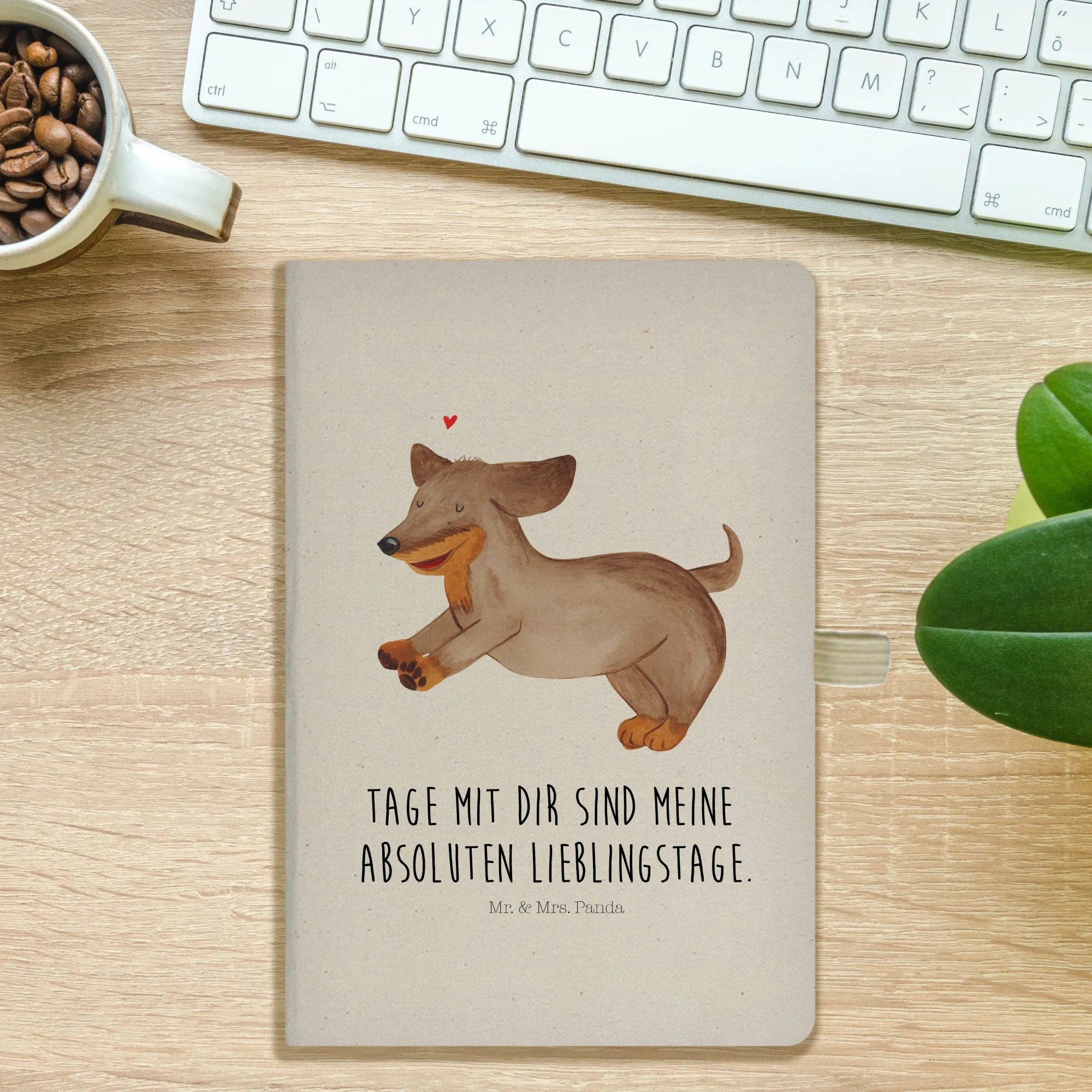 Thumbnail - Mr. & Mrs. Panda Notizbuch Hund Dackel - Transparent - Geschenk, Haustier, A5 Notizbuch Liniert, Mr. & Mrs. Panda, Kreat...