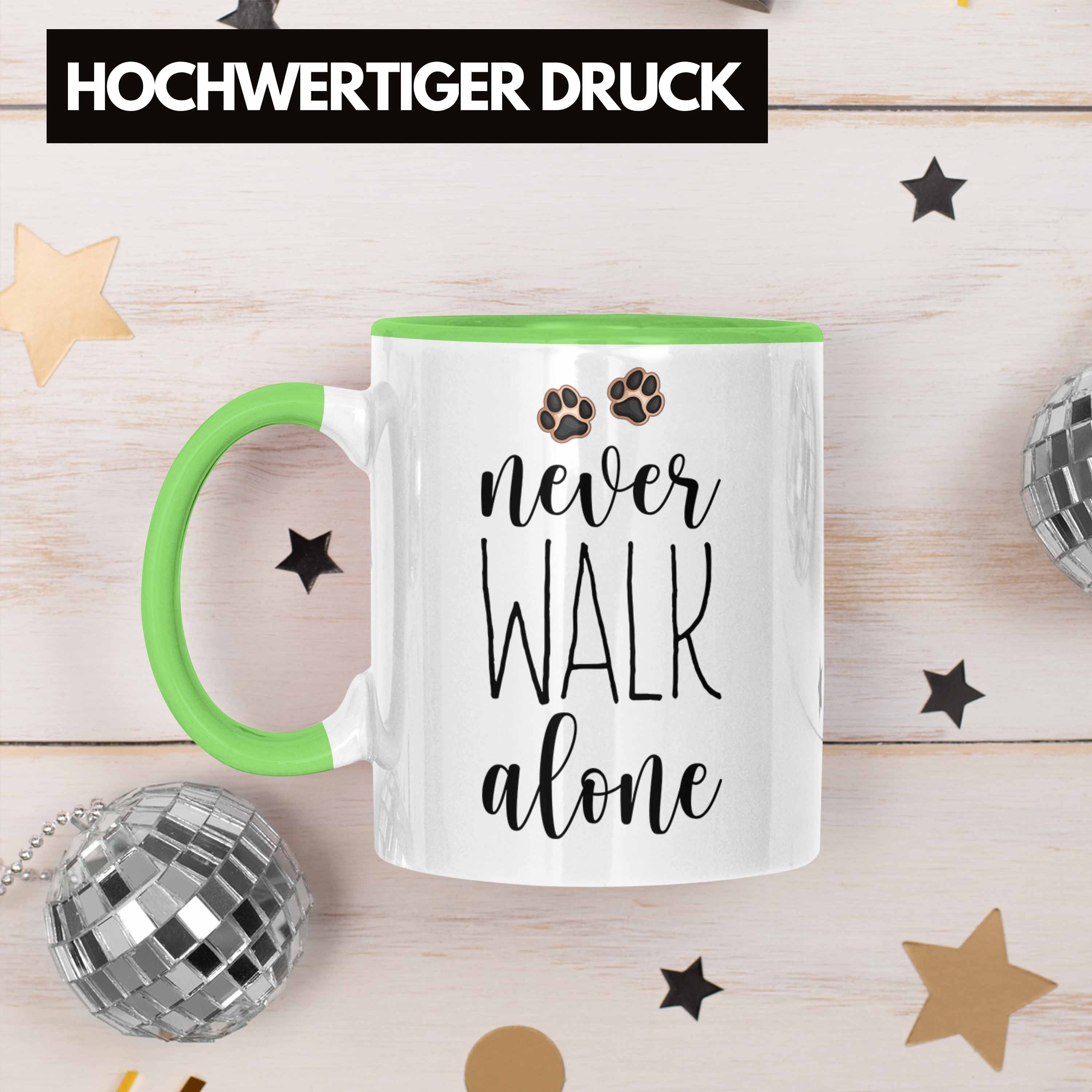 Herrchen Grün Alone Hundebesitzer Geschenk Tasse Walk Never Tasse Trendation Kaffee Frauchen