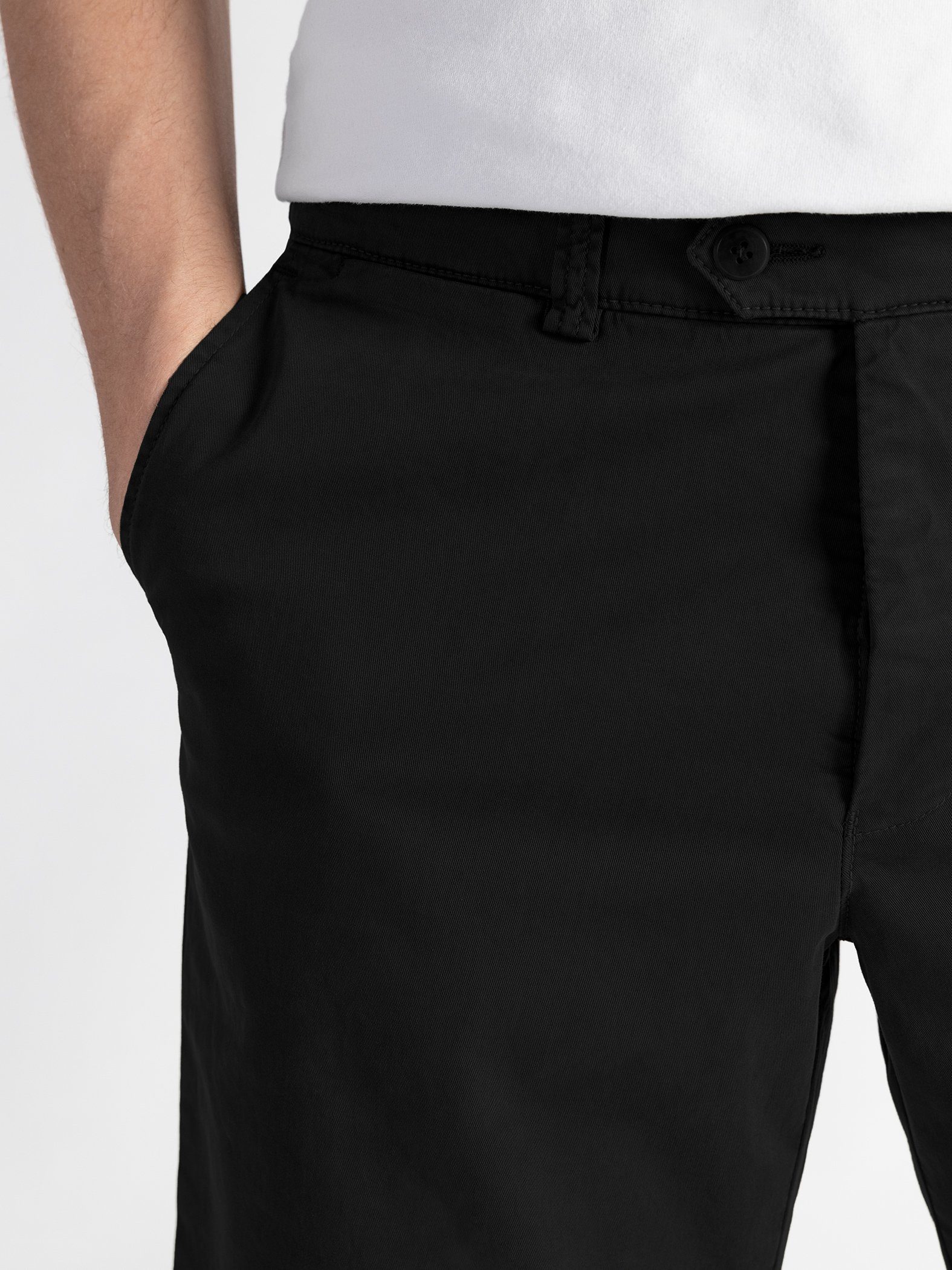 TwoMates Shorts Shorts mit elastischem Farbauswahl, Bund, Schwarz GOTS-zertifiziert