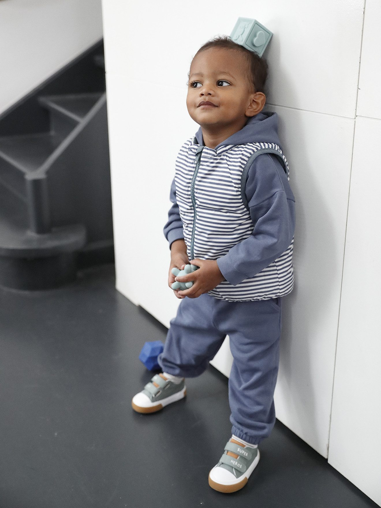 Baby Stoffsneakers mit Klettriemchen Babystiefel