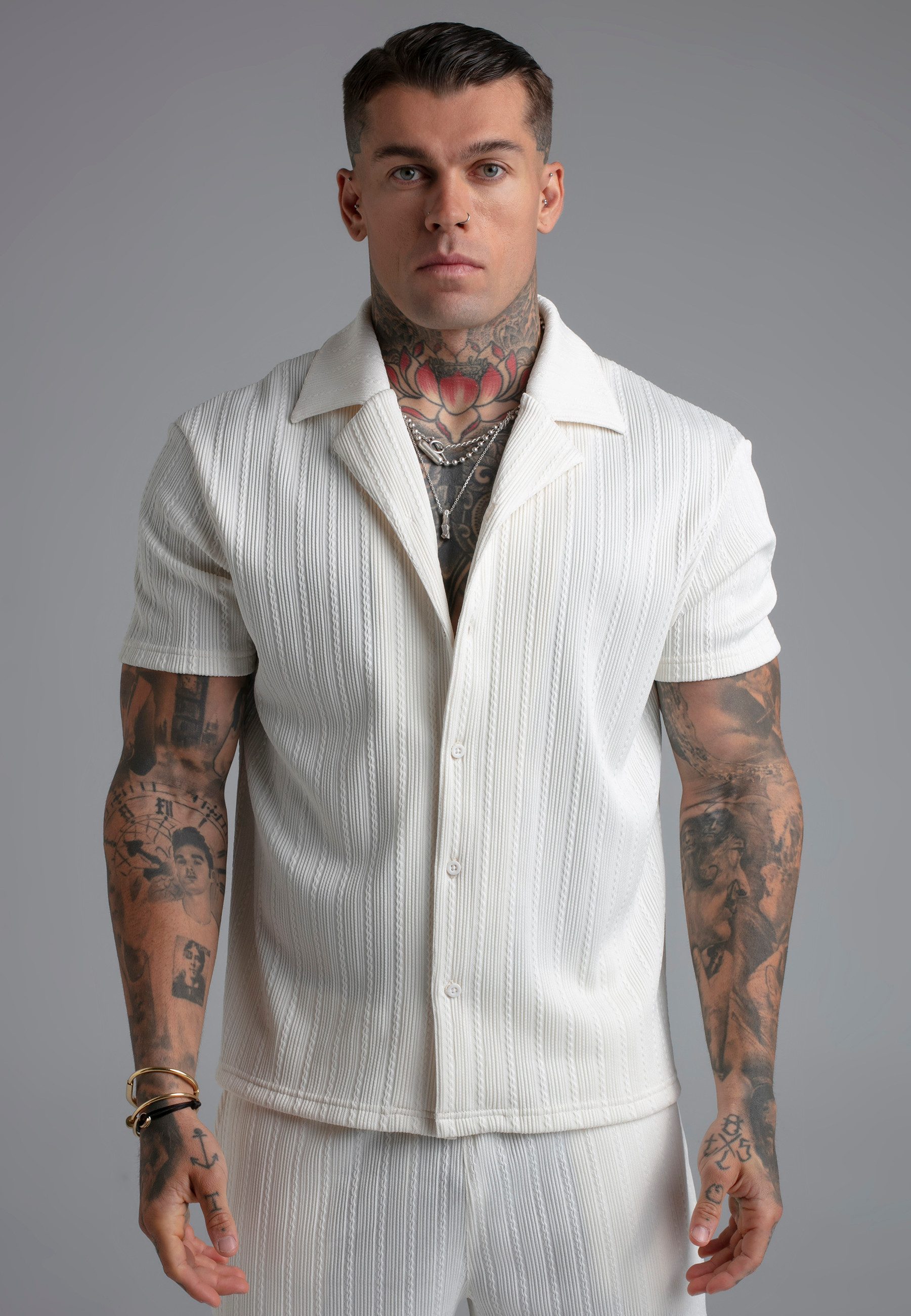 Siksilk Kurzarmhemd SikSilk Herren Ecru Textured Shirt