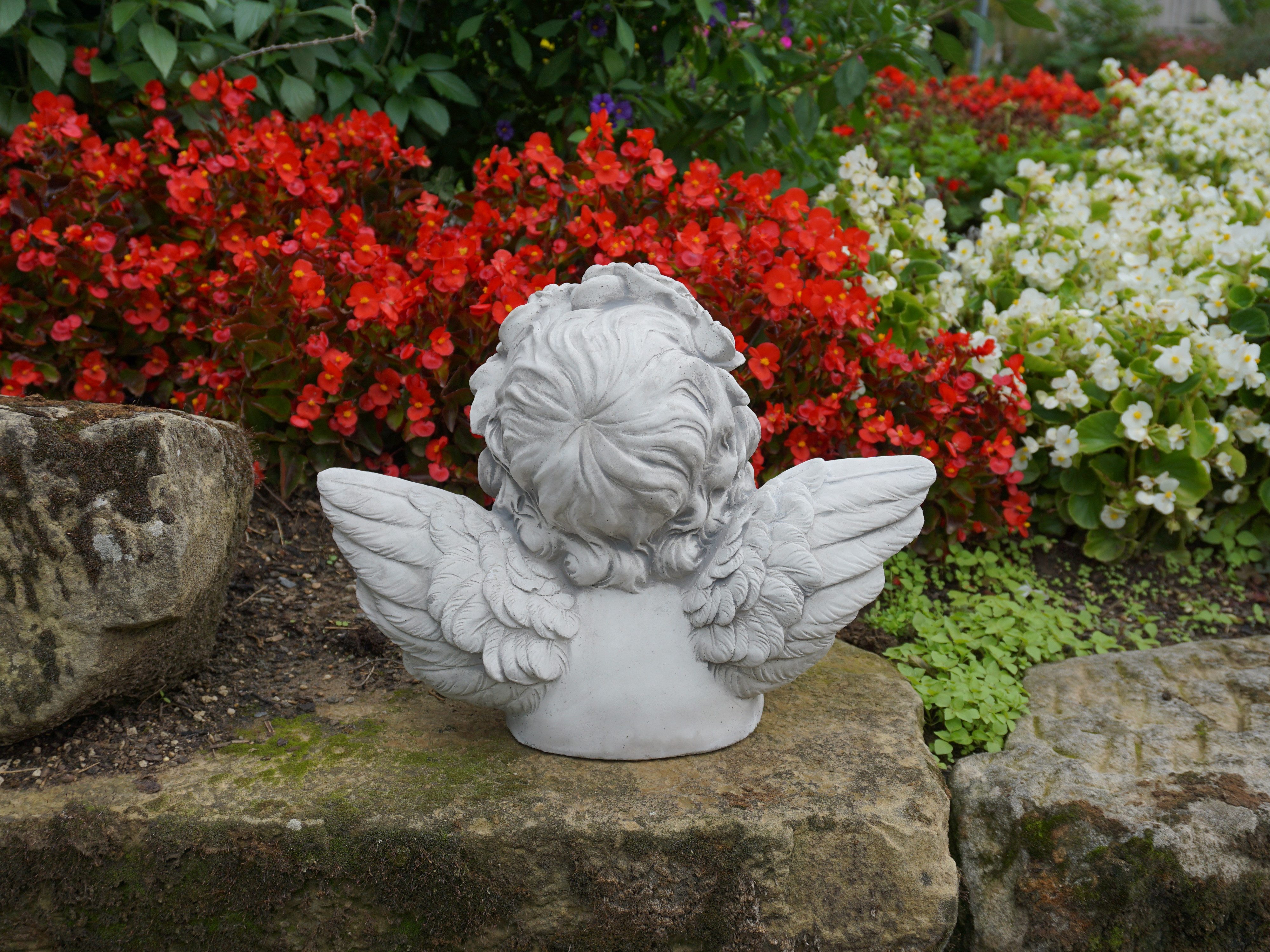 gartendekoparadies.de Gartenfigur Engel-Büste mit Flügeln für Grab, Steinfigur H. 30 cm, 15 kg, Frostsicher