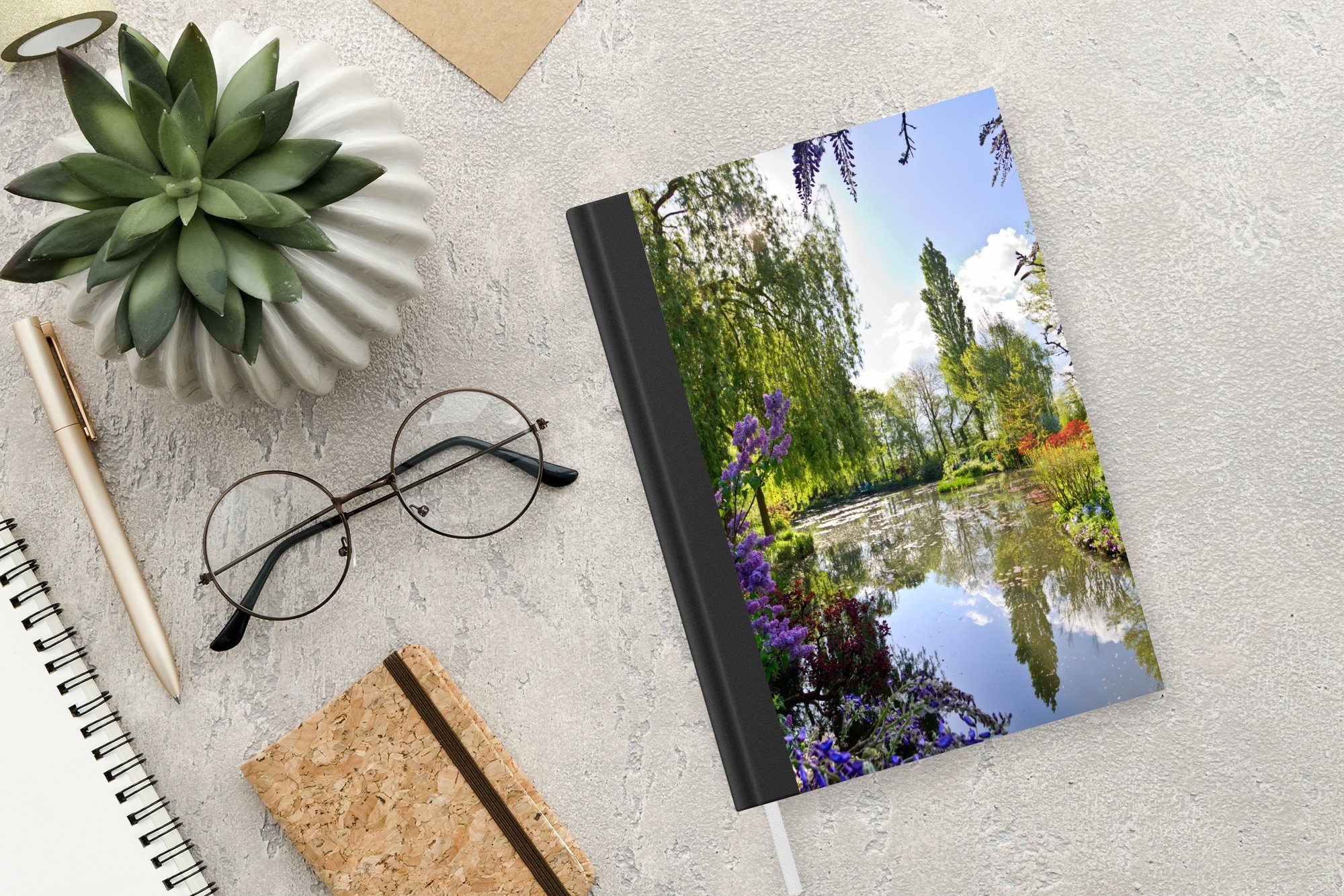 MuchoWow Notizbuch Farben, die des Journal, Notizheft, A5, in Tagebuch, Gartens Wasser Haushaltsbuch von Monet sich 98 Seiten, Frankreich, im Merkzettel