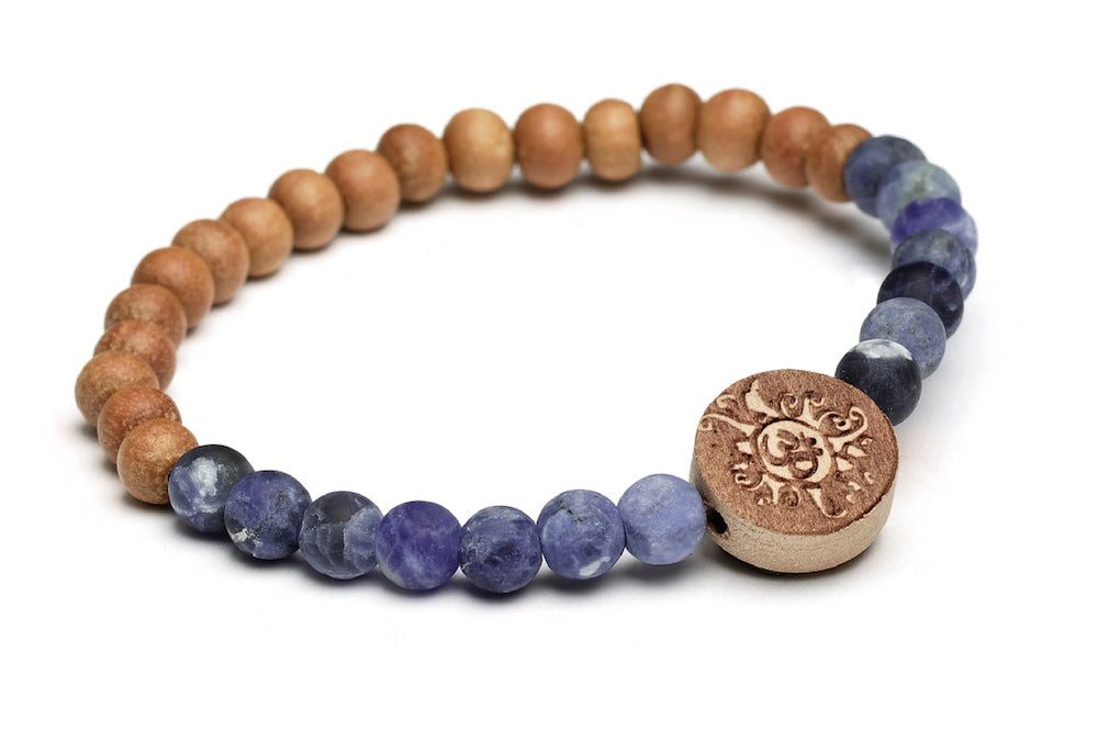 Yogistar Armband Handala - Sodalith, Sandelholz 6 mm (Standard, 1-tlg., Standard), Armband aus Sodalith & mattem Sandelholz, als Mala & Yogaschmuck