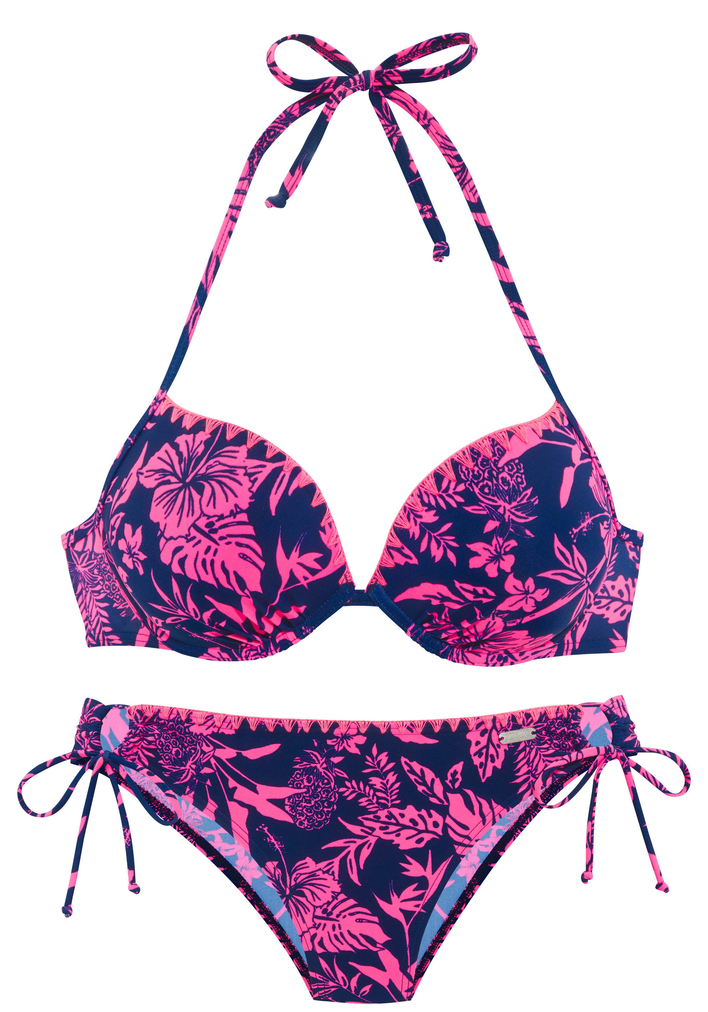 Venice Beach Push-Up-Bikini Kensi mit Kontrasthäkelkante. € 69,99