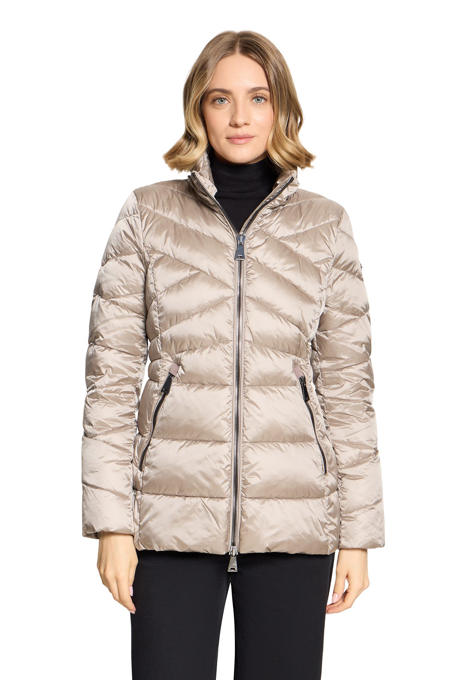 Gil Bret Steppjacke Winterjacke mit abnehmbarer Kapuze