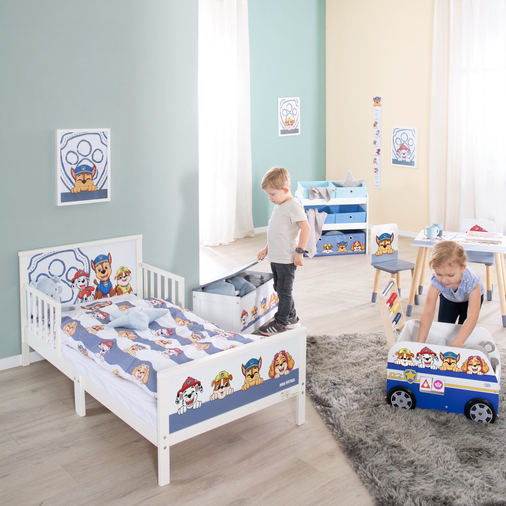 roba® Kinderregal Paw Patrol, weiß, inklusive 5 Stoffboxen in 2 Größen