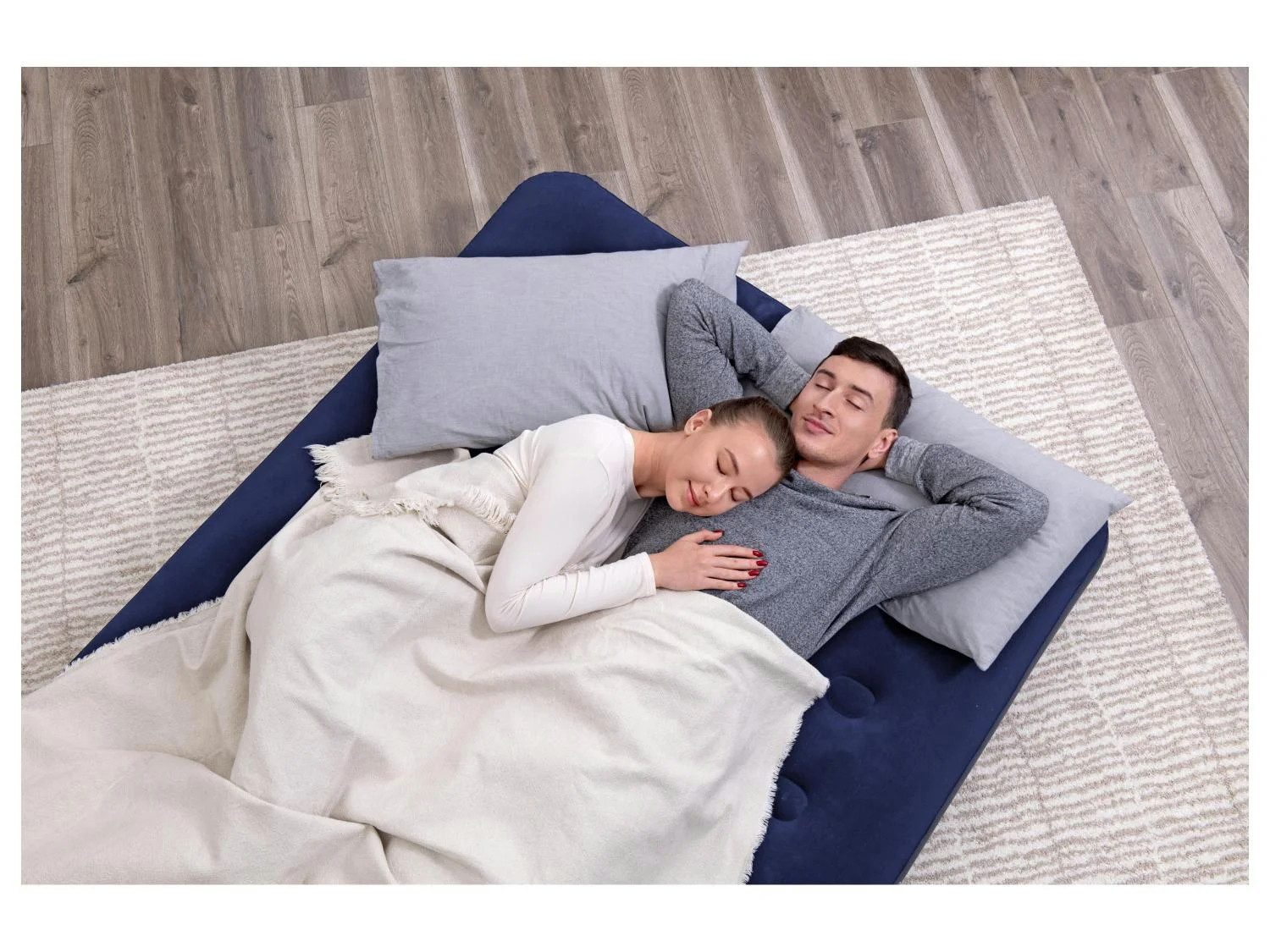 BESTWAY Gästebett Bestway Doppelluftbett 191x137x22 cm, Gästebett Camping (Einzelartikel, 1-St., Luftpumpe separat erhältlich) Soft Top bis 300 kg belastbar