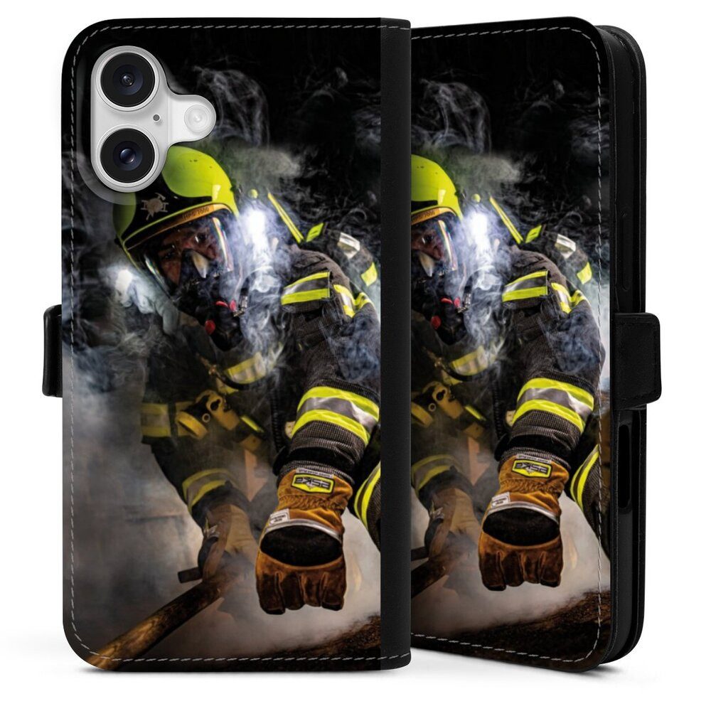 DeinDesign Handyhülle Feuerwehr Feuerwehrmann Feuer Smokediver, Apple iPhone 16 Plus Hülle Handy Flip Case Wallet Cover