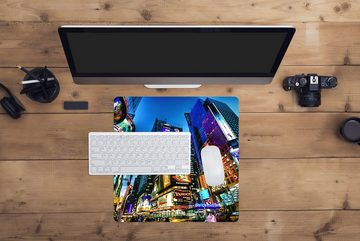 MuchoWow Gaming Mauspad Times Square am Abend (1-St), Mousepad mit Rutschfester Unterseite, Gaming, 40x40 cm, XXL, Großes