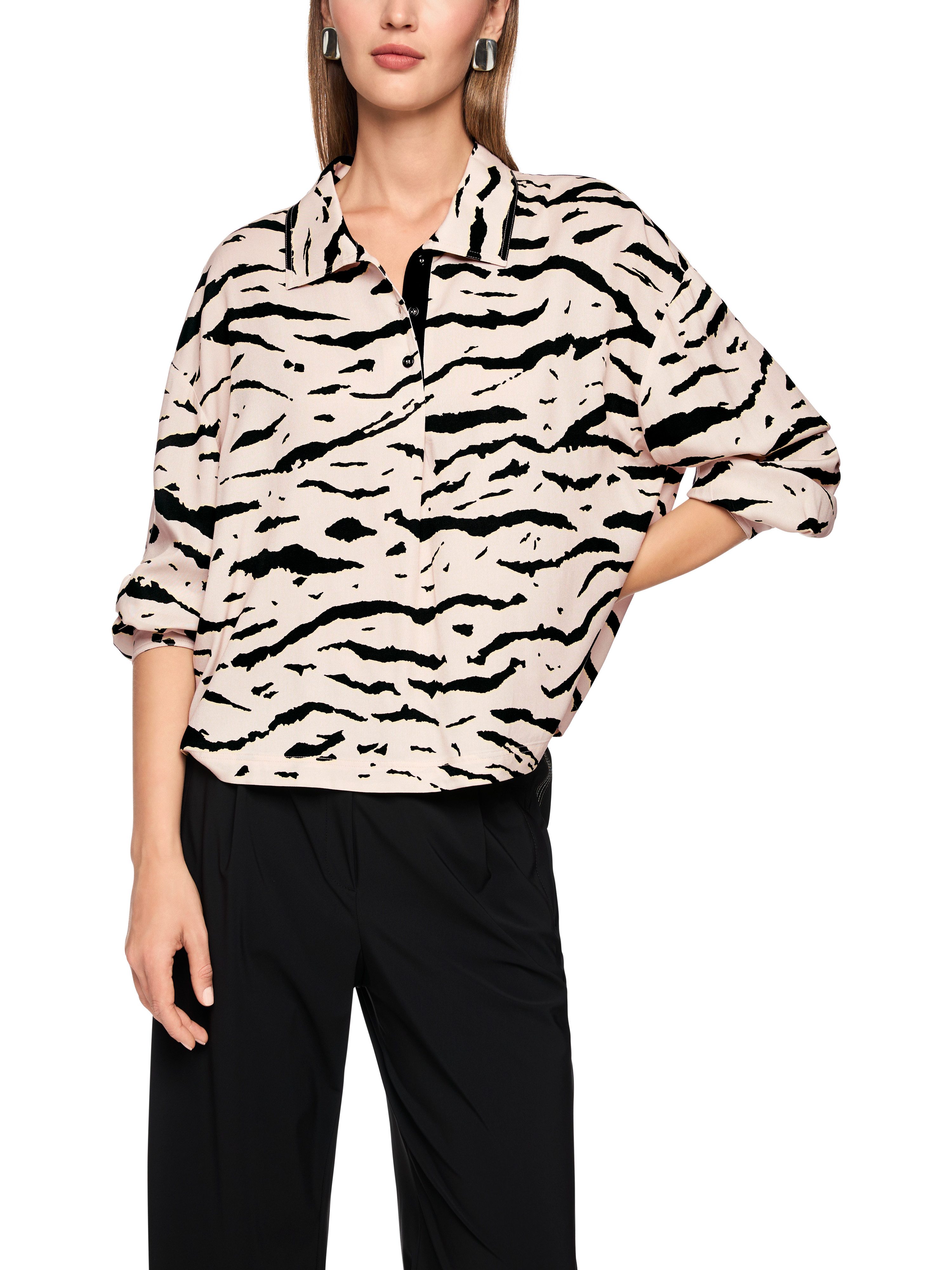 Marc Cain Langarmbluse Tiger Mania Premium Damenmode mit Print, weit geschnitten
