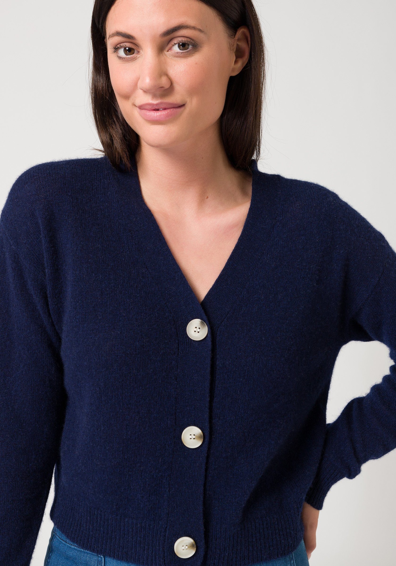 Style & Republic Cardigan Style Republic Kaschmir-Cardigan Damen mit  Knopfleiste