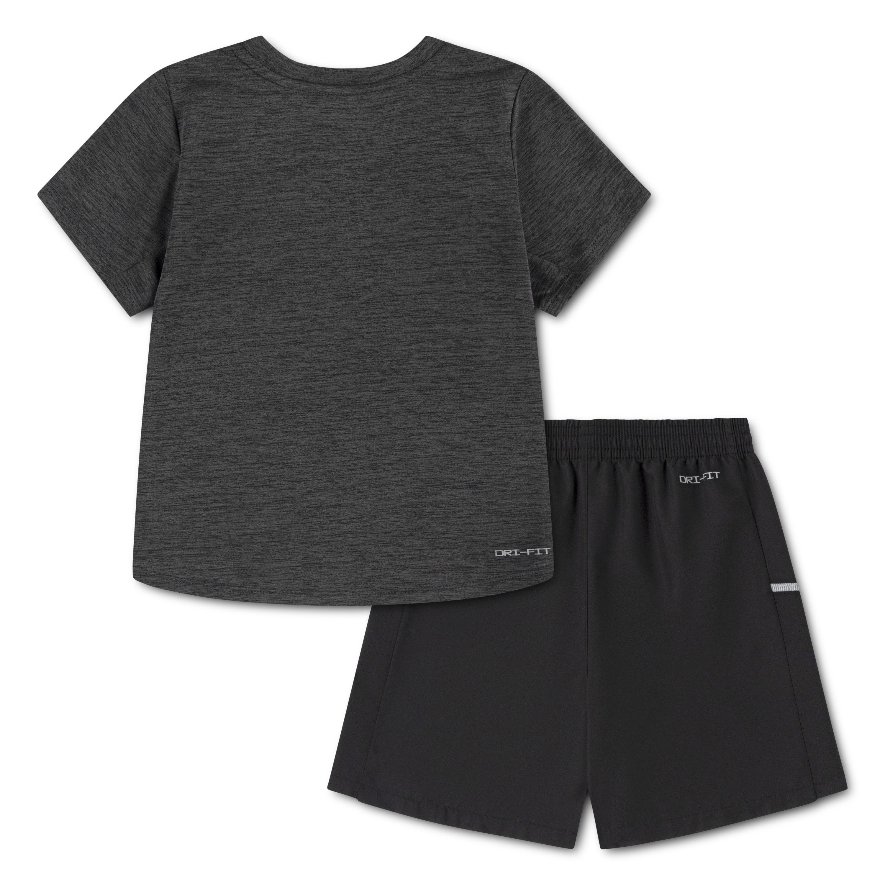 Nike Sportswear T-Shirt & Shorts NKB K NK DF MILER SS TOP SHORT (2-tlg) 2-teiliges Set aus T-Shirt und Shorts, atmungsaktiv, leichtes Material