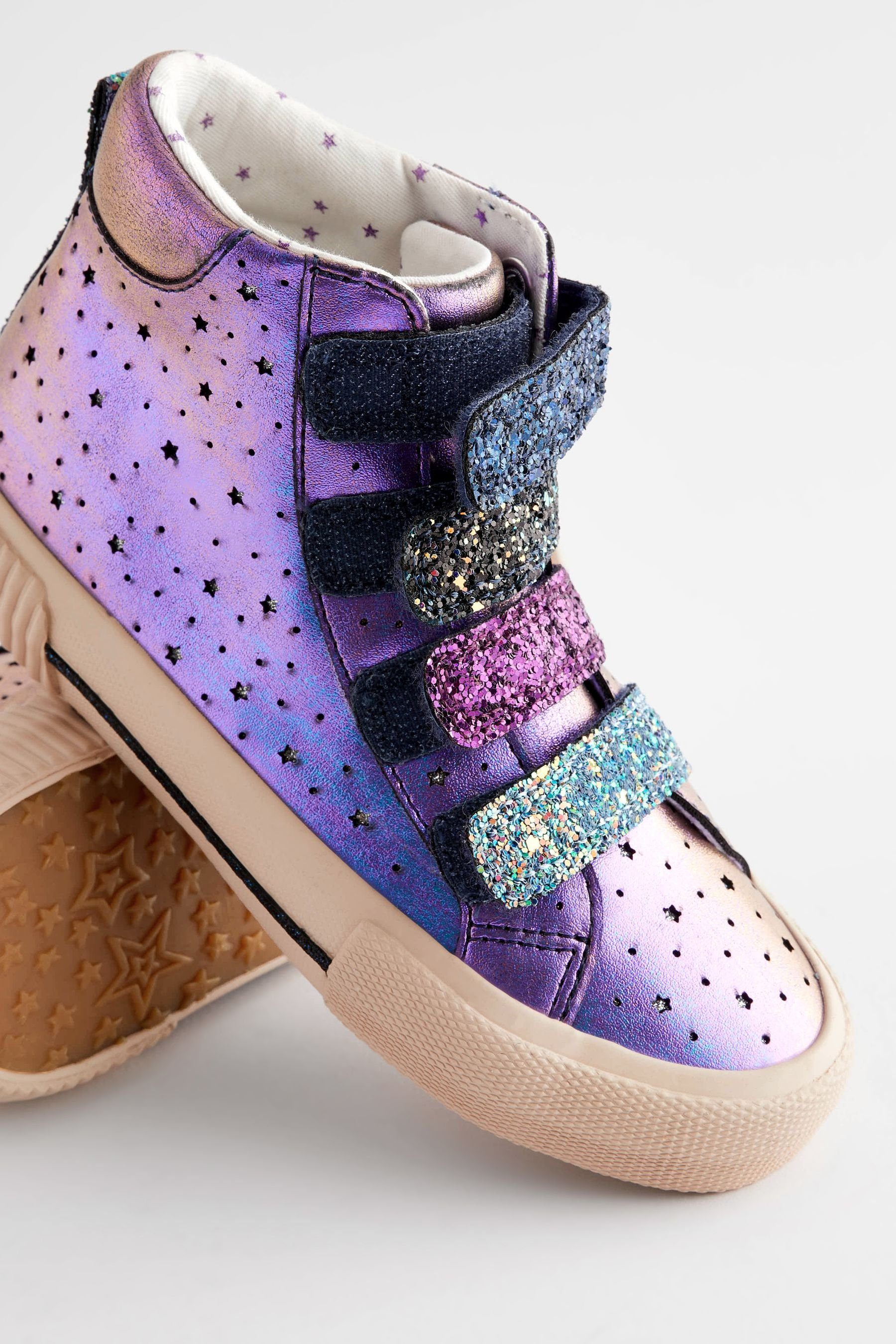 Next Hoher Sneaker in Glitzeroptik Klettverschluss (1-tlg) Sneaker mit