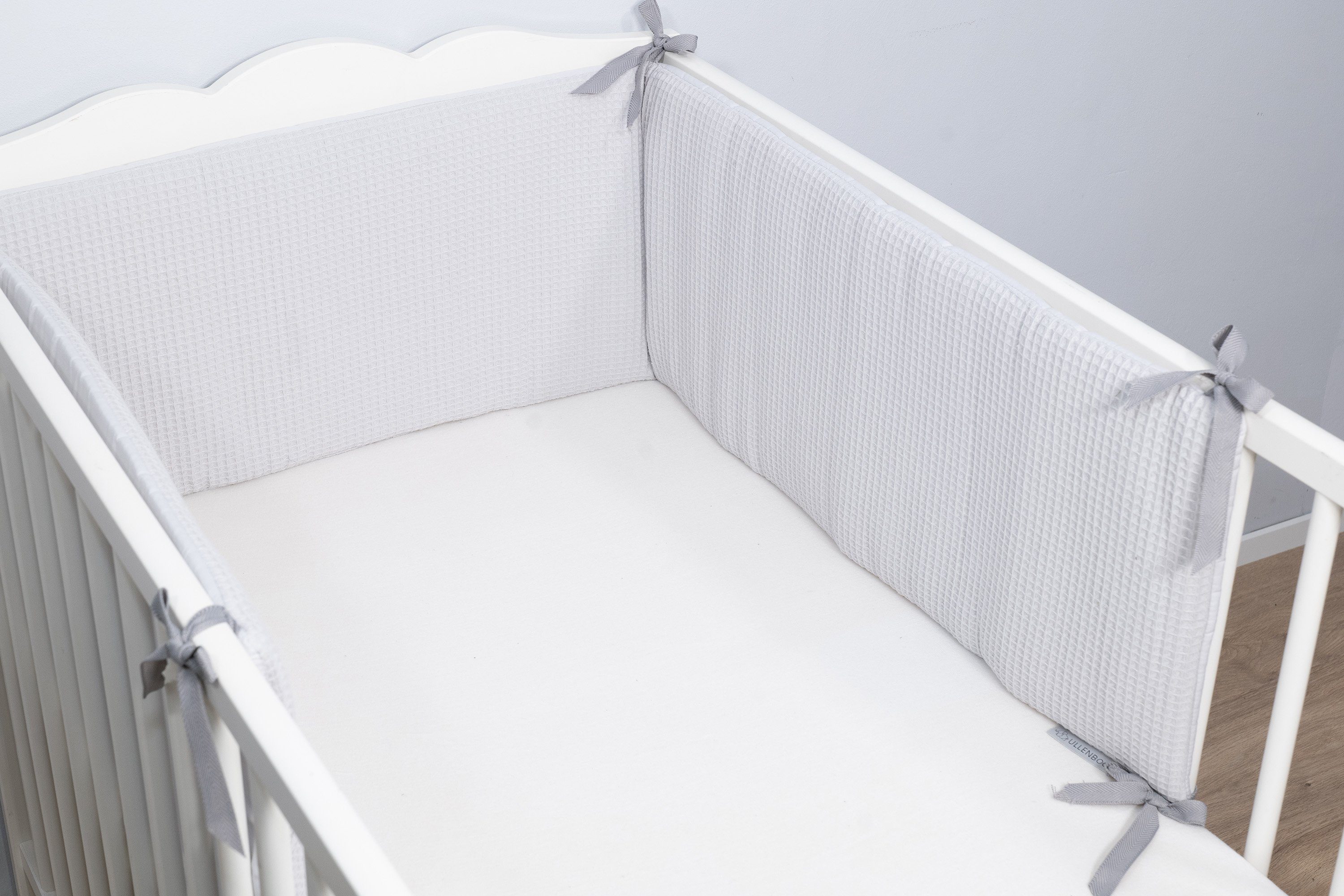 ULLENBOOM ® Bettnestchen »Baby Nestchen Grau 210x30 cm (Made in EU), Ideal  als Baby Bettumrandung«, (1-tlg), Passend für Babybett 140x70 cm, Bezug  100% Baumwolle online kaufen | OTTO