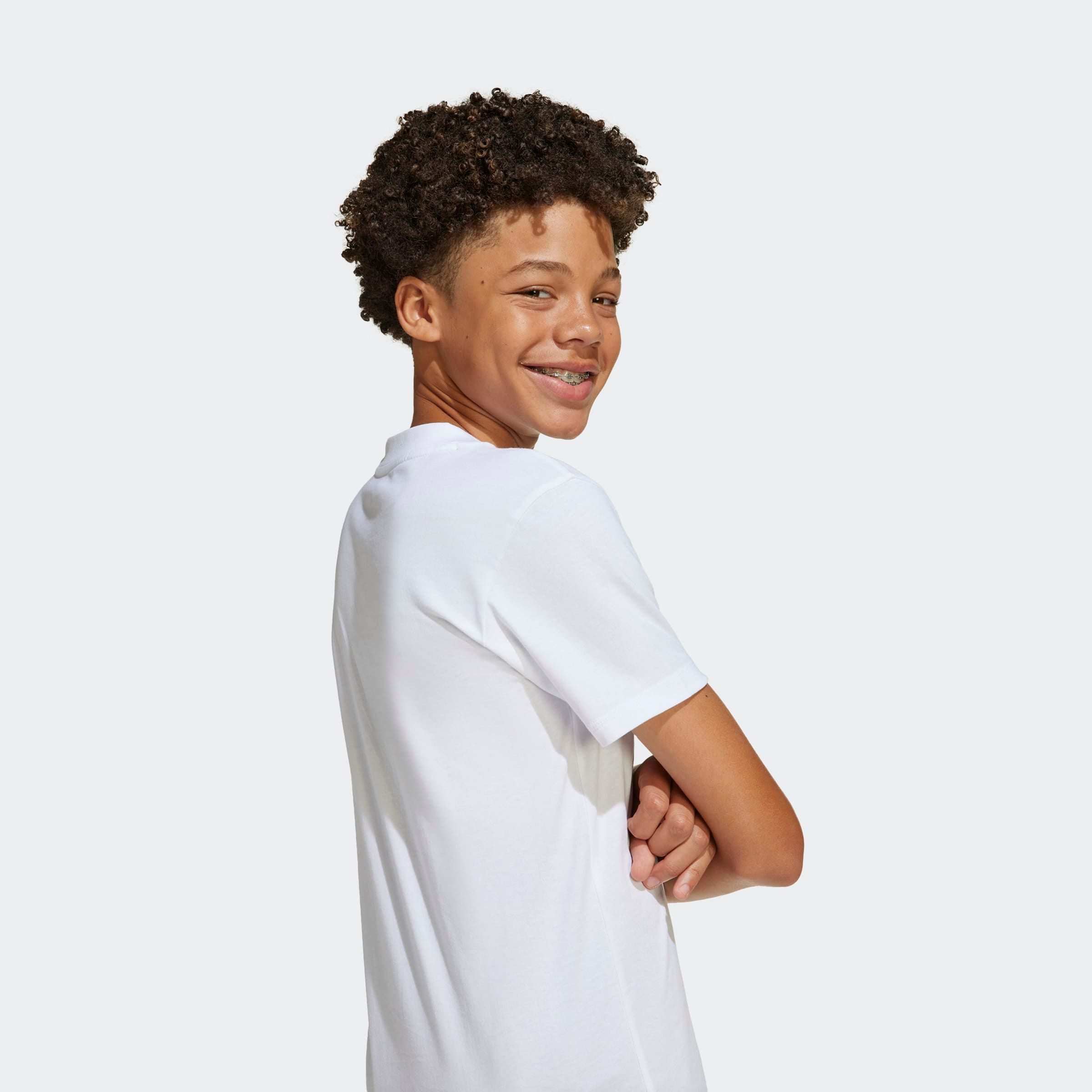 adidas Sportswear T-Shirt J BL TEE 160 für Kinder und Teens, mit Rundhalsausschnitt, aus 100 % Baumwolle