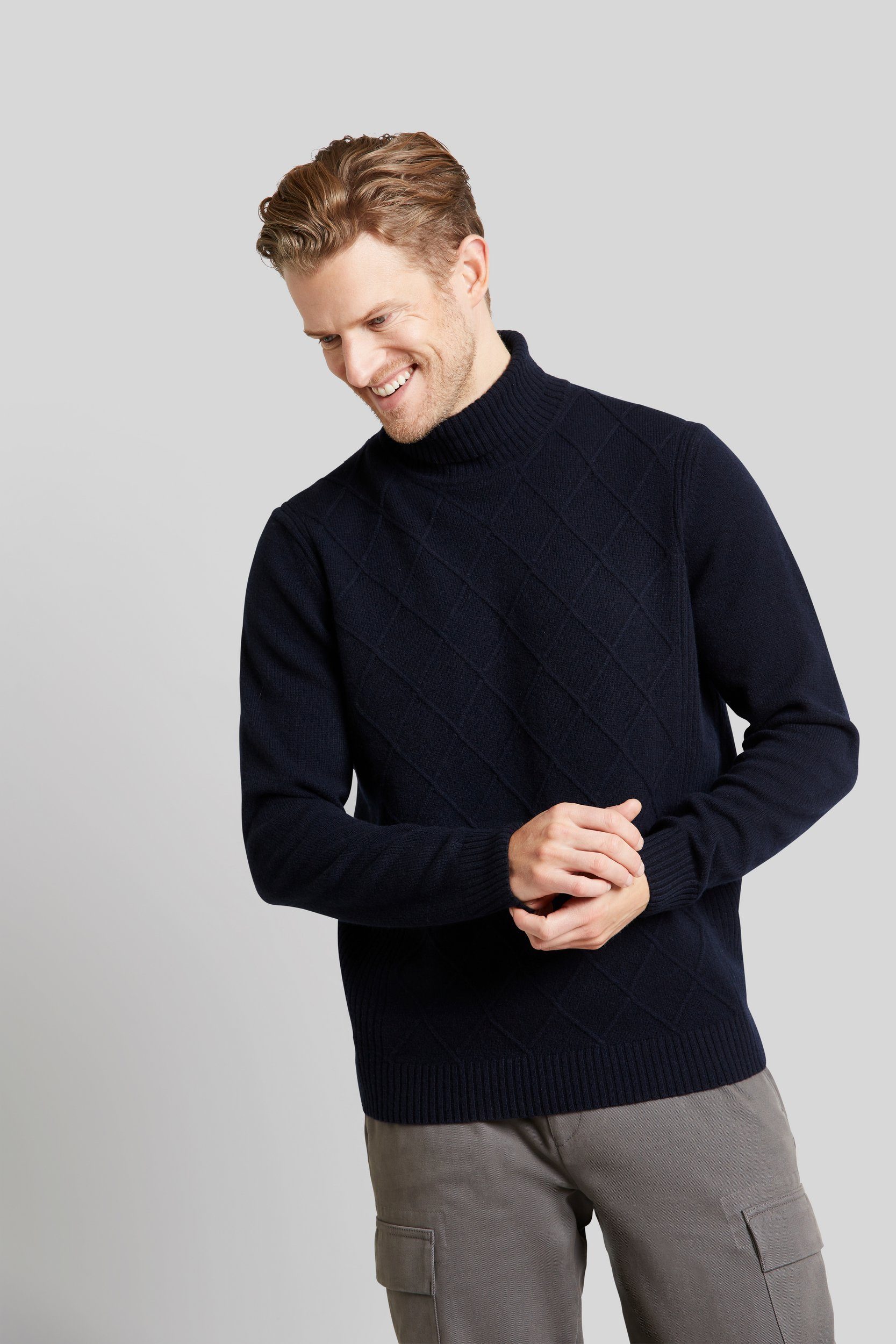 Rollkragenpullover