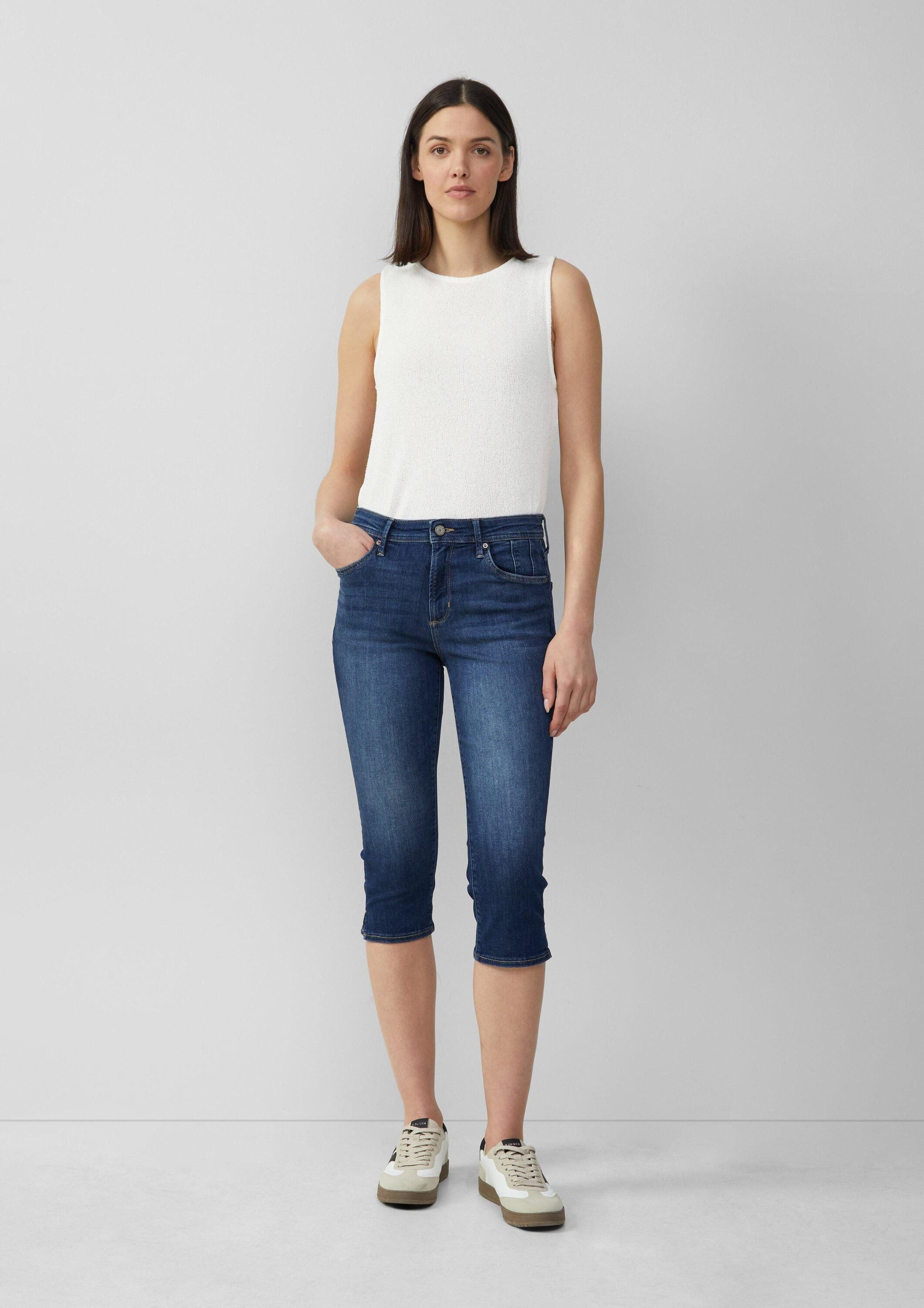 s.Oliver Slim-fit-Jeans Jeans-Hose BETSY Capri-Jeans Betsy / Slim Fit / Mid Rise / Slim Leg / Schlitz