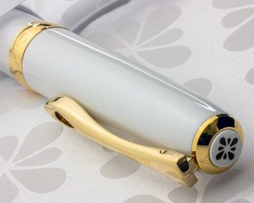 DIPLOMAT Füllhalter Excellence A2 Perlmutt Gold mit Schreibtinte, (Spar-Set mit Tintenkonverter und Schreibtinte Königsblau von Octopus Fluids), MADE IN GERMANY