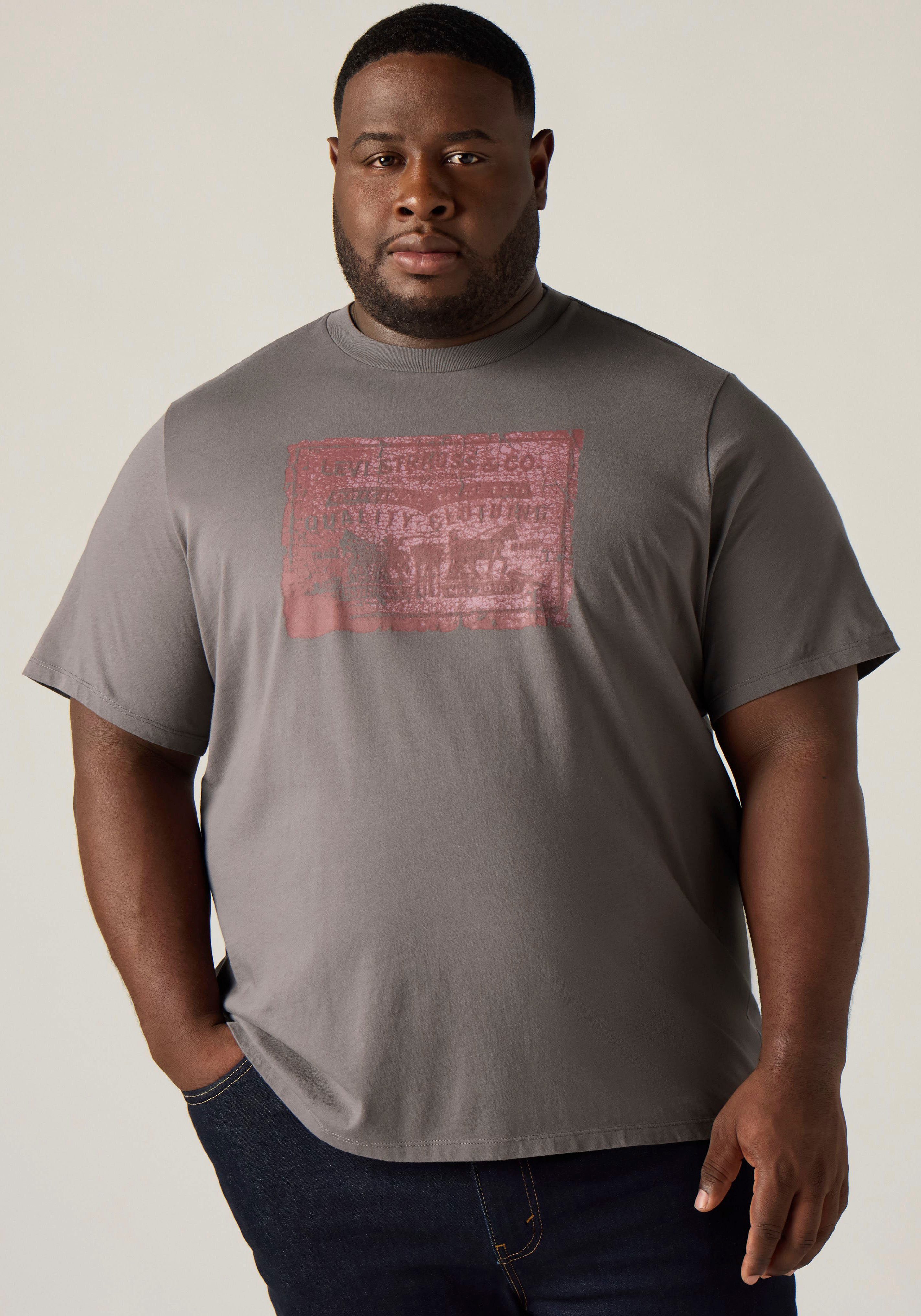 Levi's® Plus T-Shirt LSE B&T BIG GRAPHIC TEE mit Logostickerei auf der Brust – Bild 2 von 5