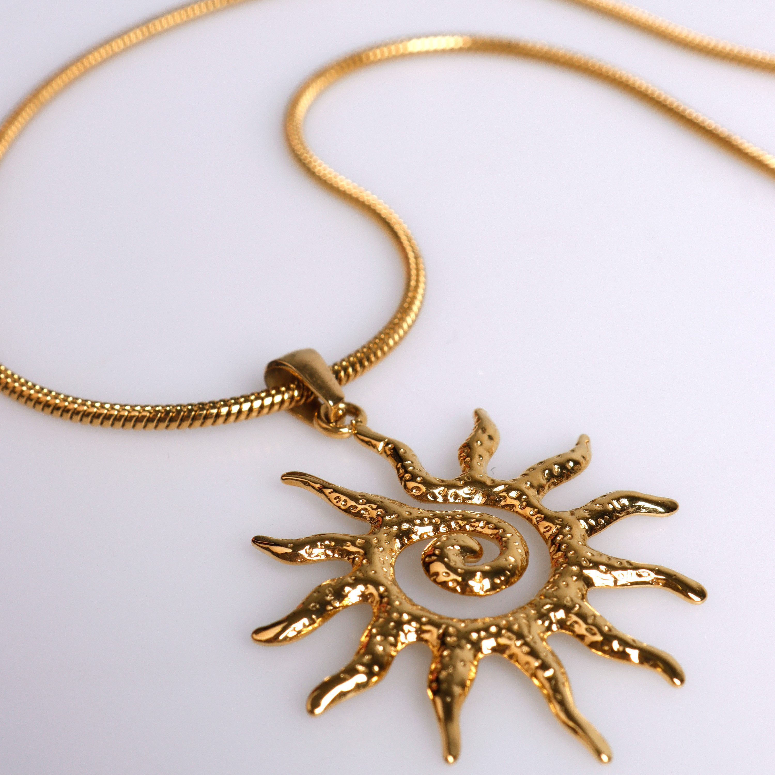 Capelli New York Schmuckset Halskette mit Sonnenanhänger – Edelstahl, 18K vergoldet – Bild 2 von 4
