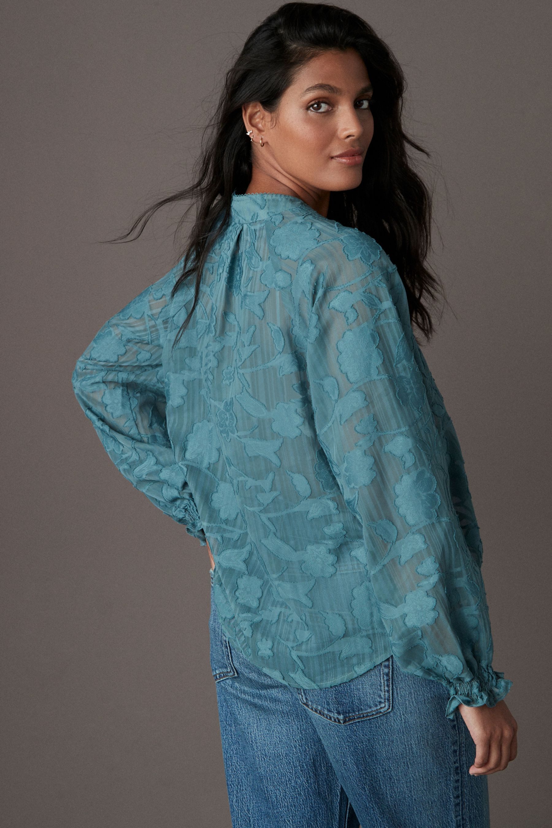 Next Langarmbluse Langärmelige Jacquardbluse mit Bindeausschnitt günstig online kaufen