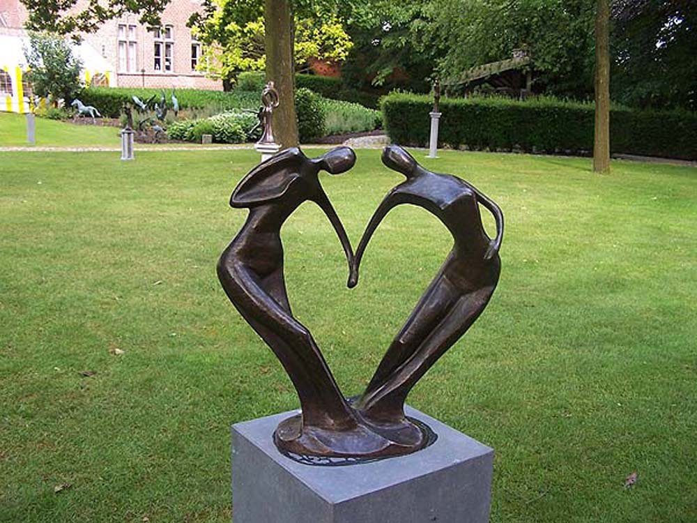 Bronzeskulpturen Skulptur Bronzefigur abstraktes Tanzpaar