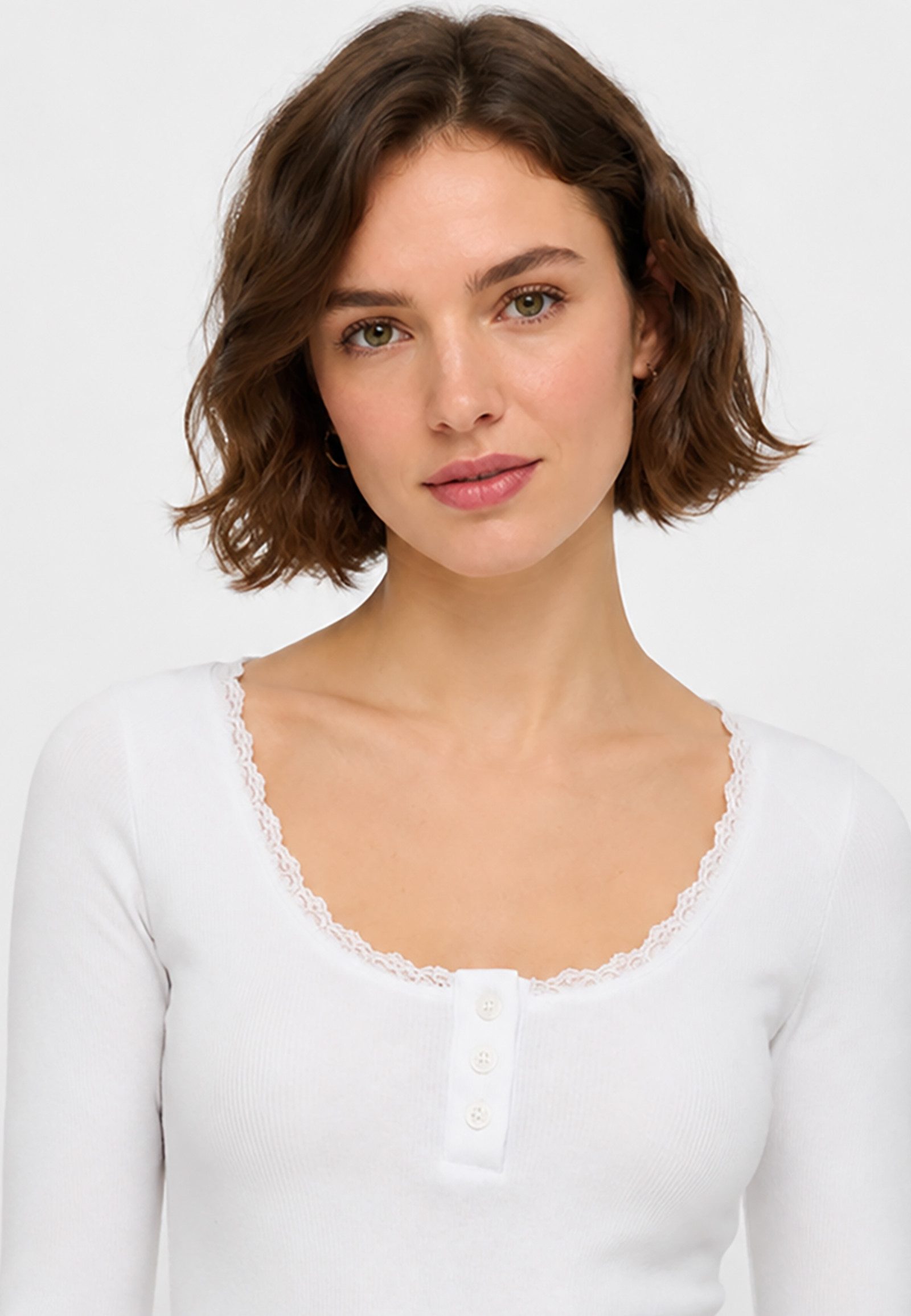 Noisy may T-Shirt Tiefer Rundhals Spitze Knopfleiste Rippstruktur Komfort für Damen (1-tlg) Baumwolle Slim Fit Rundhals Langarm Einfarbig atmungsaktiv