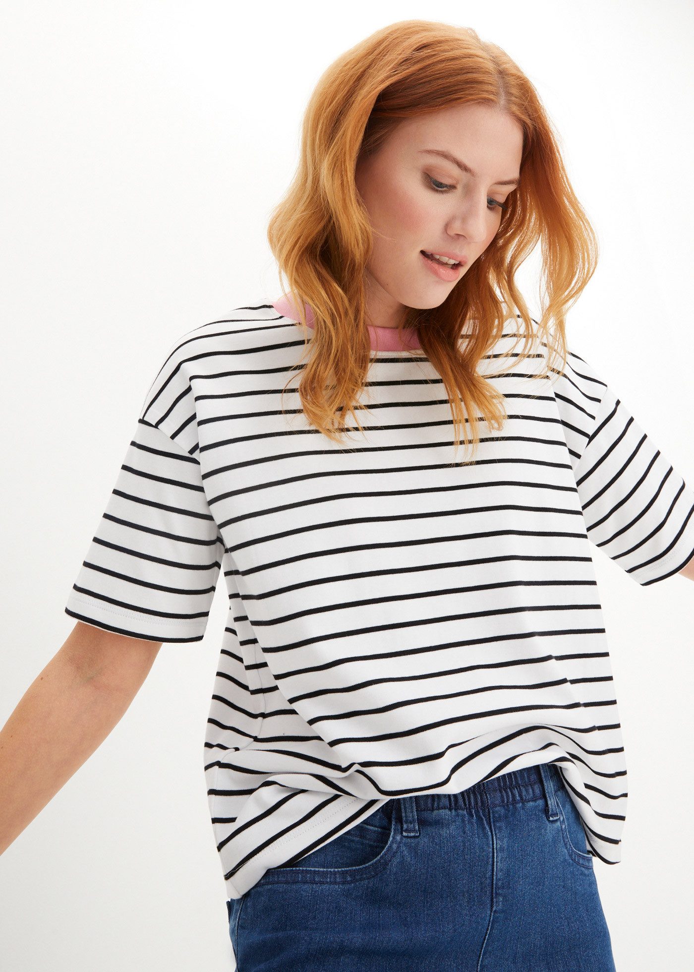 bonprix T-Shirt Oversize-Passform, Halbarm-Design, mit Streifenmuster günstig online kaufen