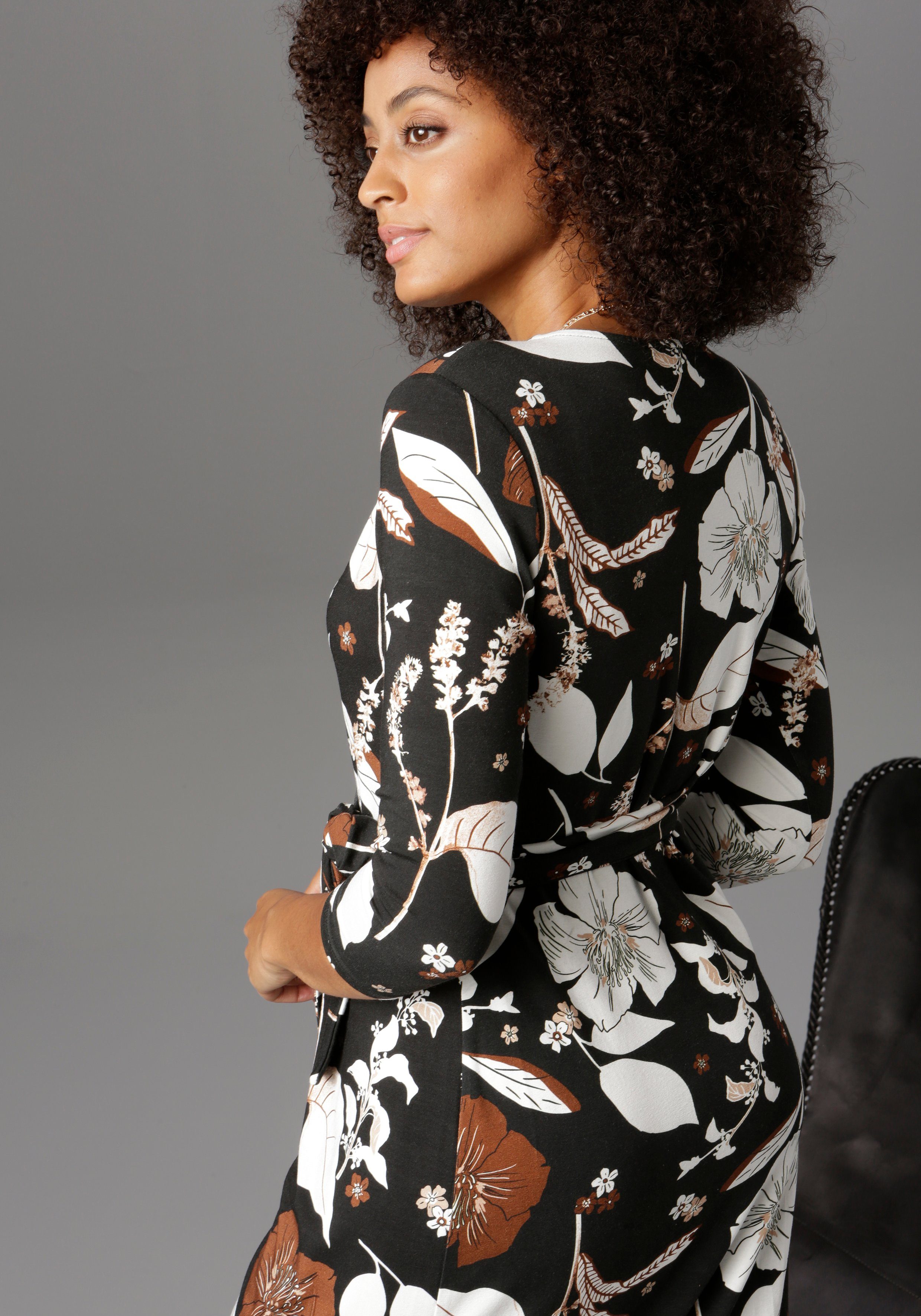 Aniston SELECTED Jerseykleid in femininer Wickel-Optik günstig online kaufen
