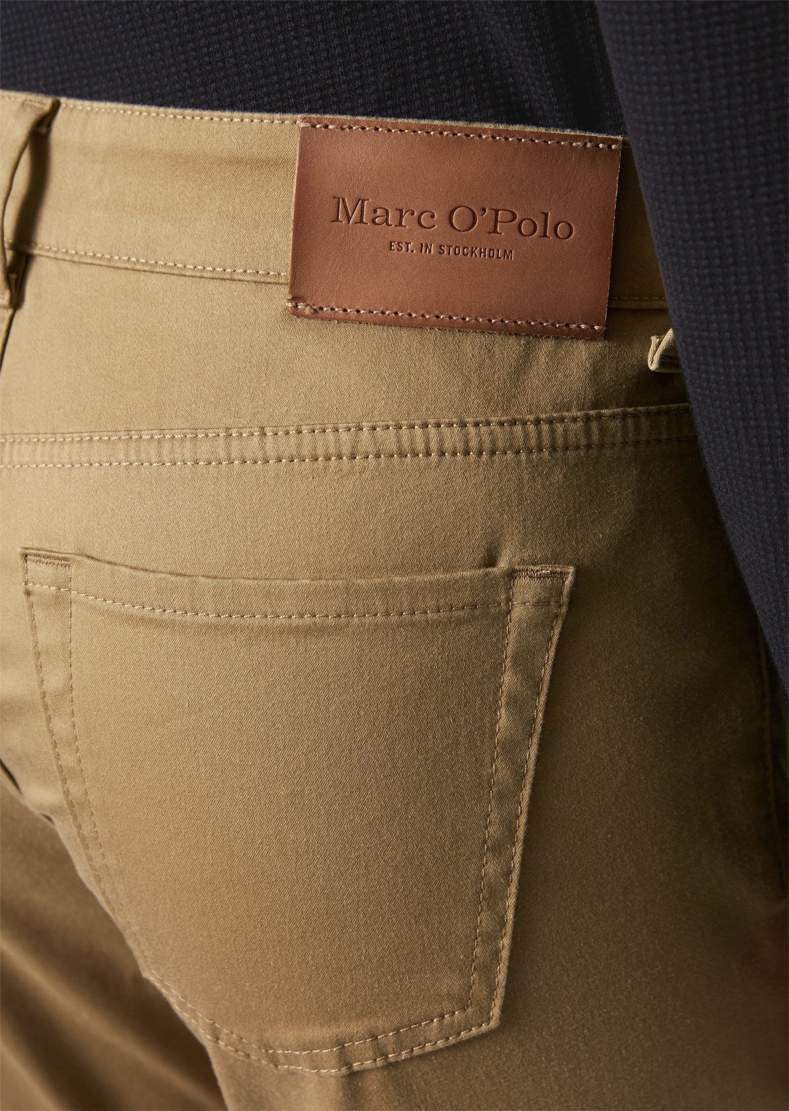 aus O'Polo Satin-Stretch beige Marc 5-Pocket-Hose