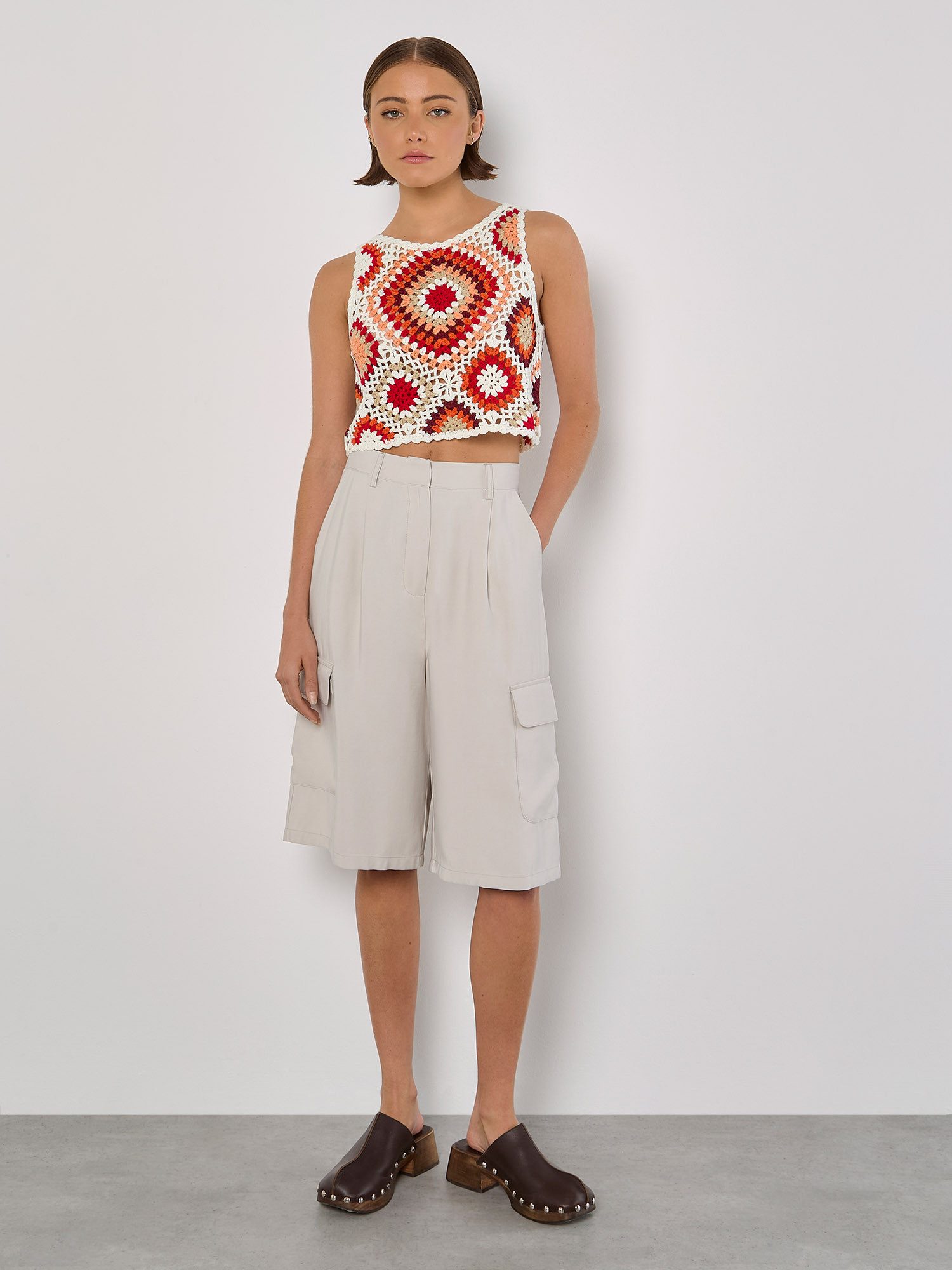 Apricot Crop-Top Diamond Crochet Weste in Cop-Länge