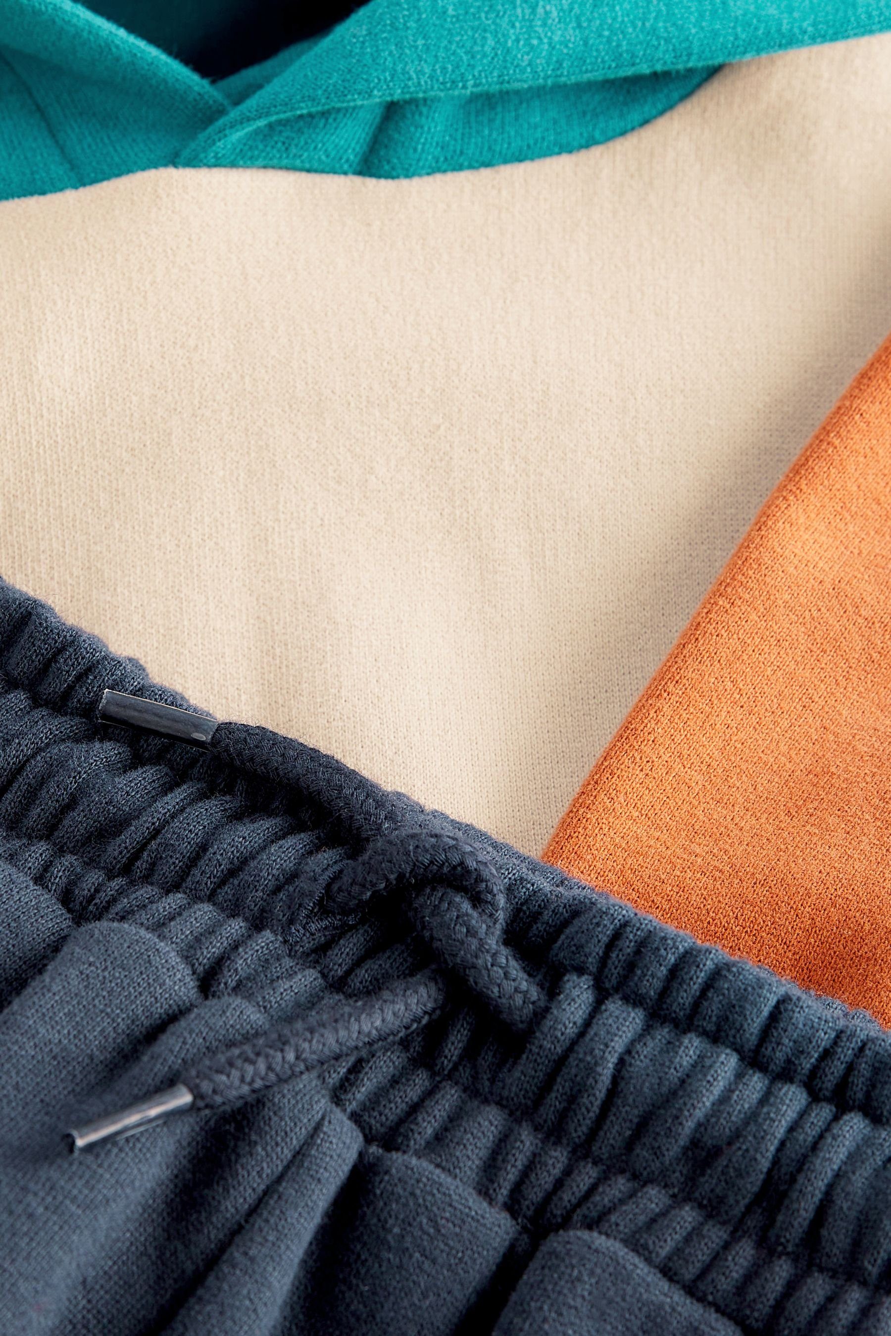 Next Sweatanzug Blockfarben-Kapuzensweatshirt und Jogginghose Brown Navy Blue/Tan (2-tlg)