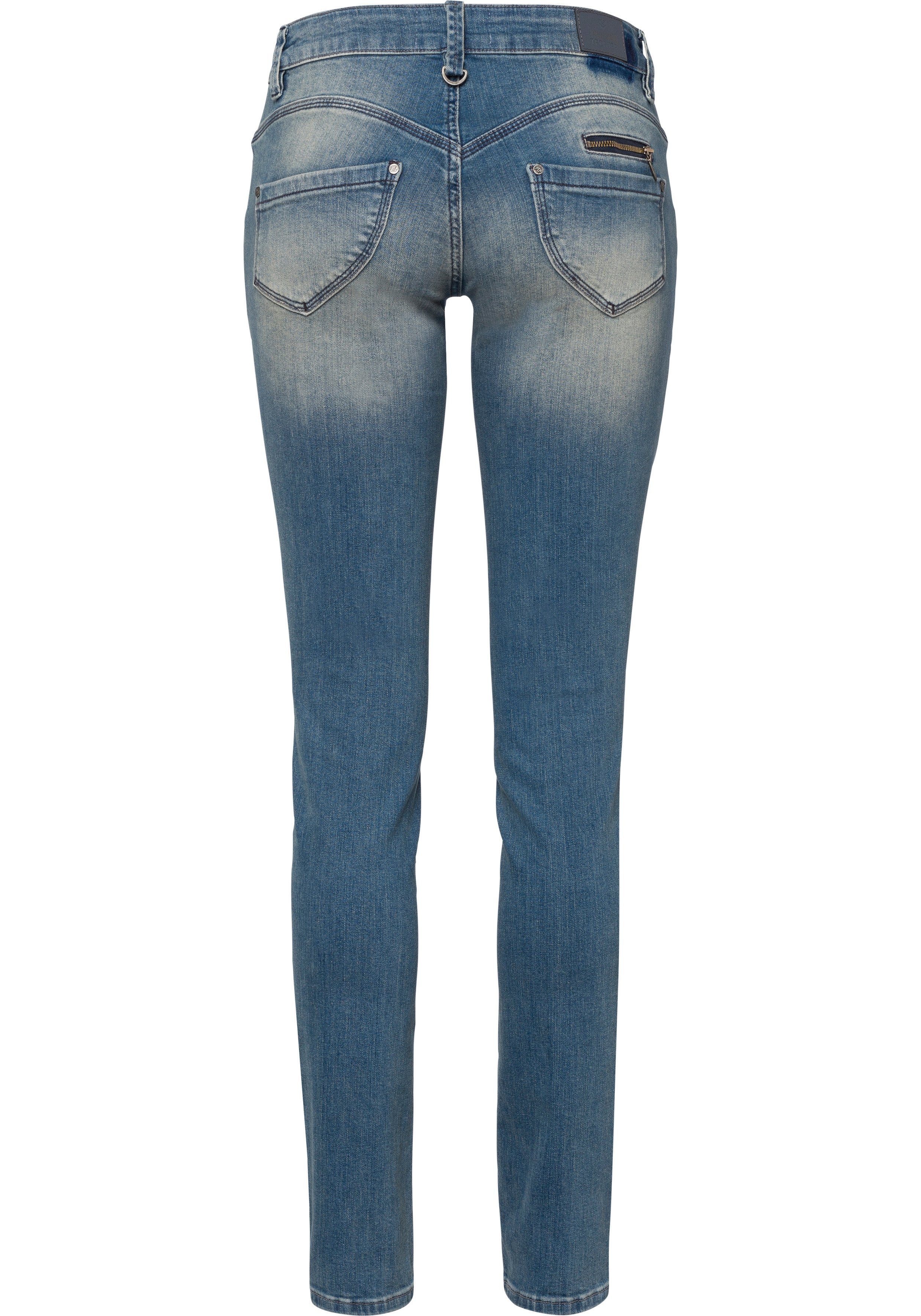 Deko-Features mittelblau coolen Porter mit (1-tlg) Slim-fit-Jeans T. Freeman