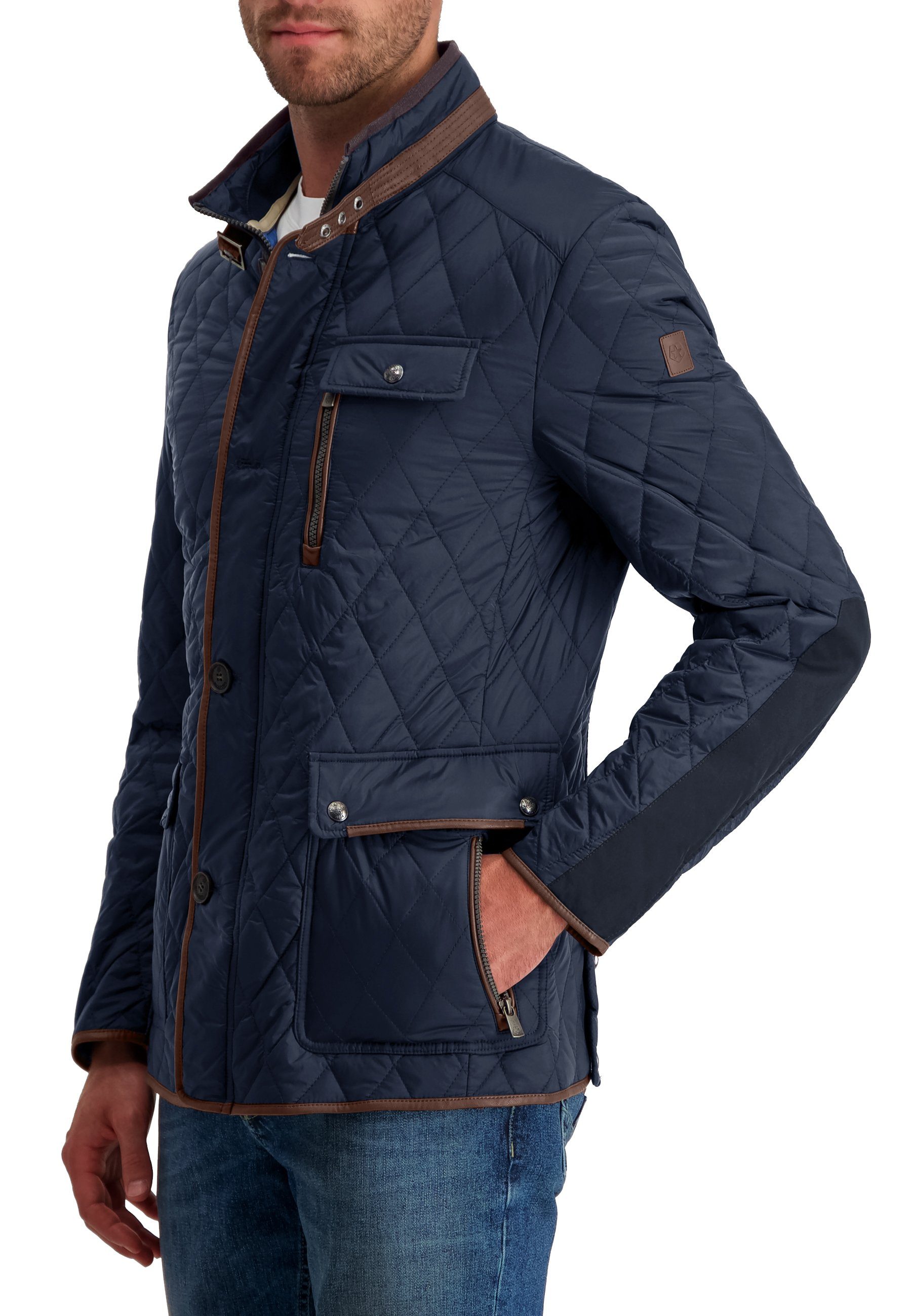 Milestone Steppjacke im klassischen Rautenstepp und schmalem Schnitt