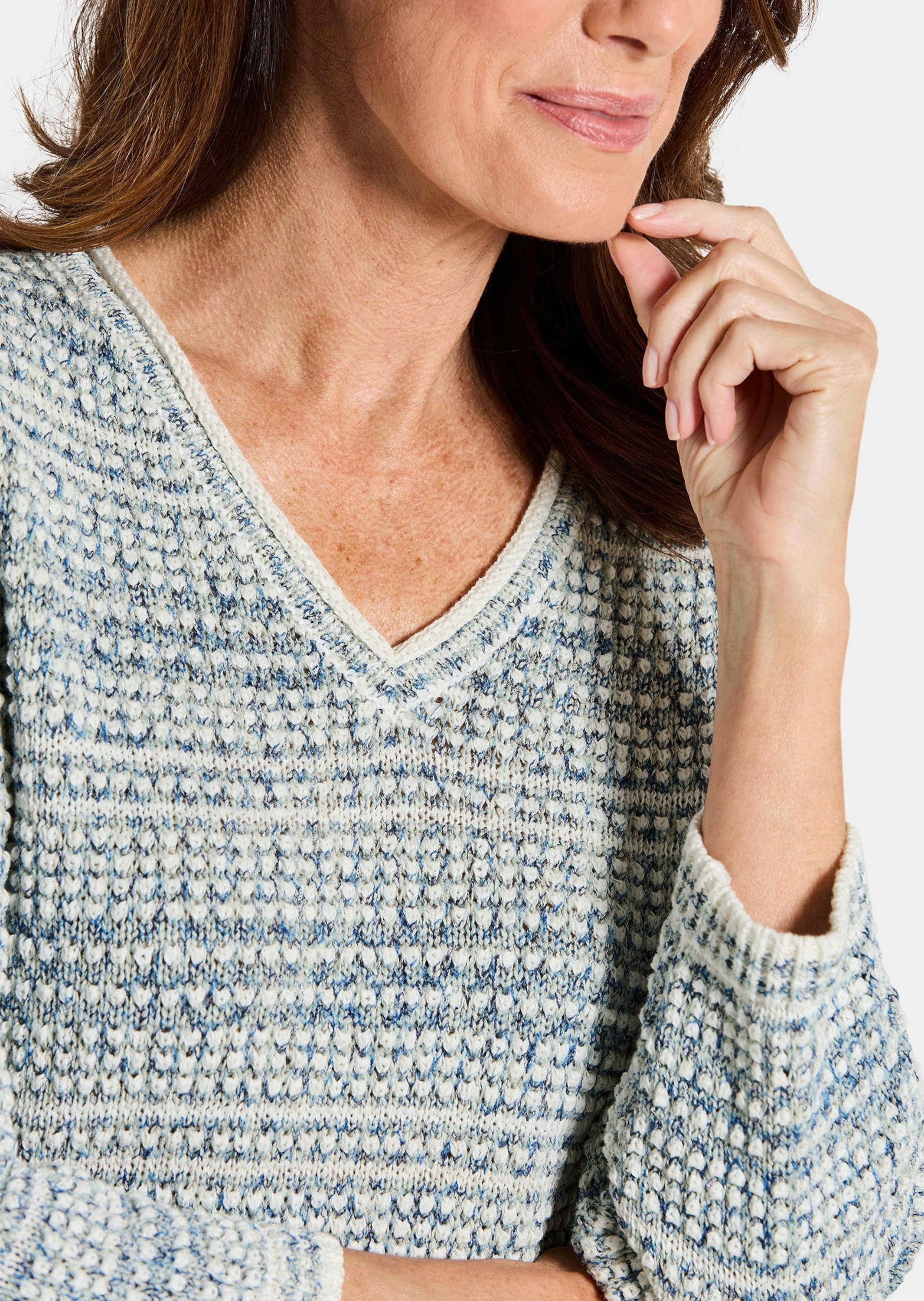GOLDNER Strickpullover Kurzgröße: Strukturpullover mit 3D-Effekt Sweatshirt mit V-Ausschnitt und 3/4-Ärmeln