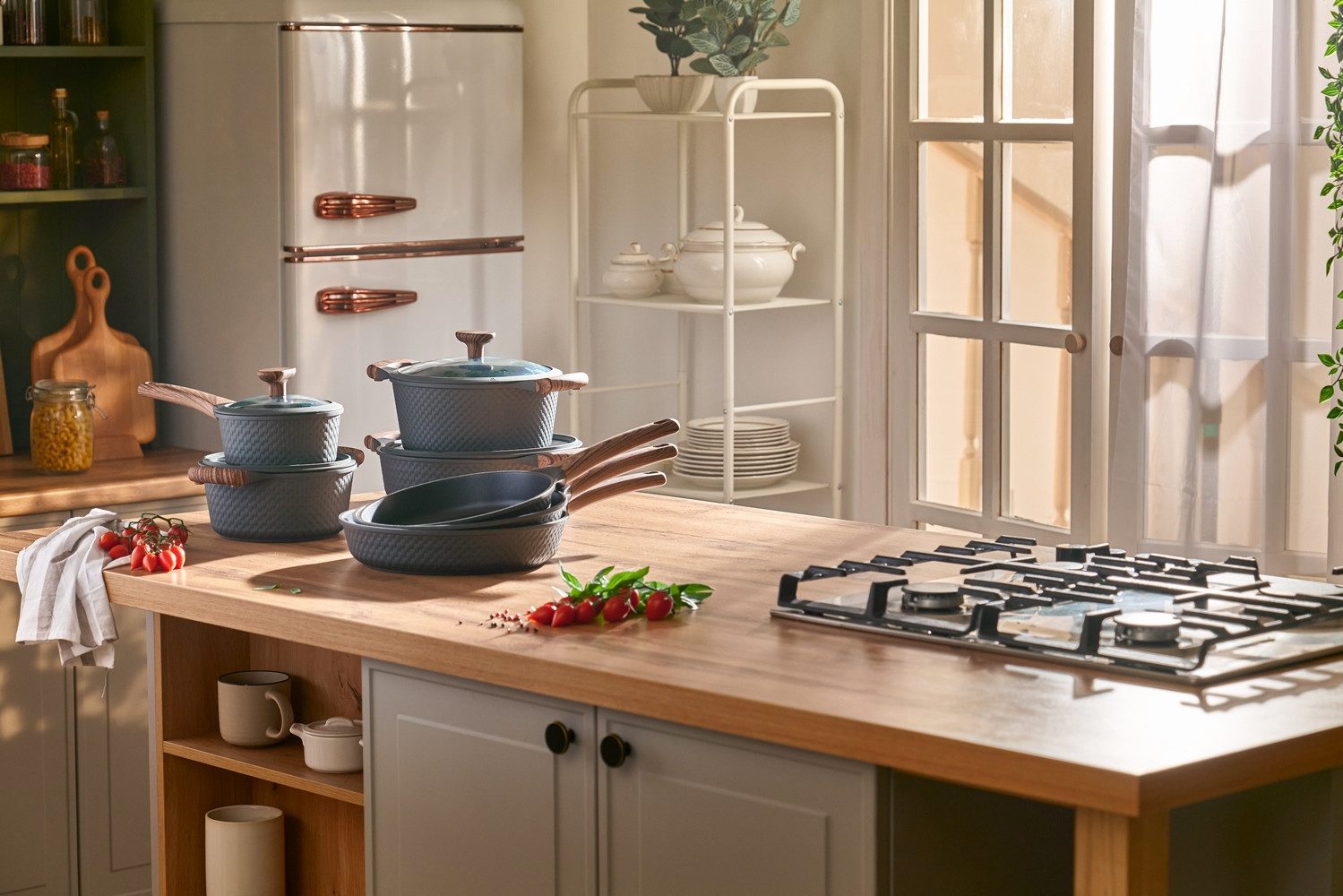 RESTO Kitchenware Bratentopf Ran, Kochtopf antihaftbeschichtet und spülmaschinenfest, Aluminiumguss (2-tlg), Geeignet für alle Herdarten, auch Induktion, im Geschenkkarton