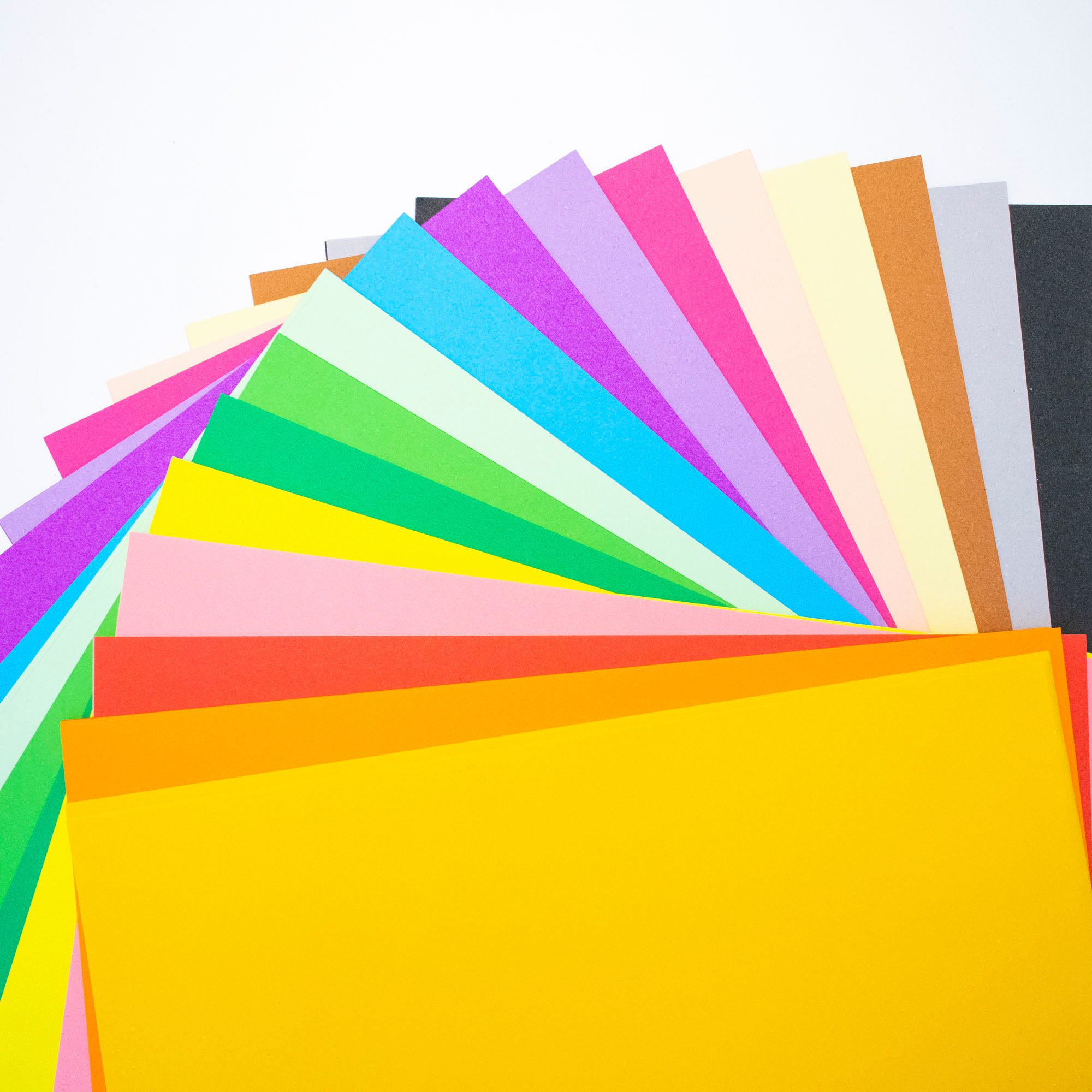 Artecho Bastelkartonpapier Bastelpapier – 100 Blatt, 20 Farben, A4, 80g/m², Papier zum Basteln, Falten, Schneiden, Origami, DIY & Dekoration