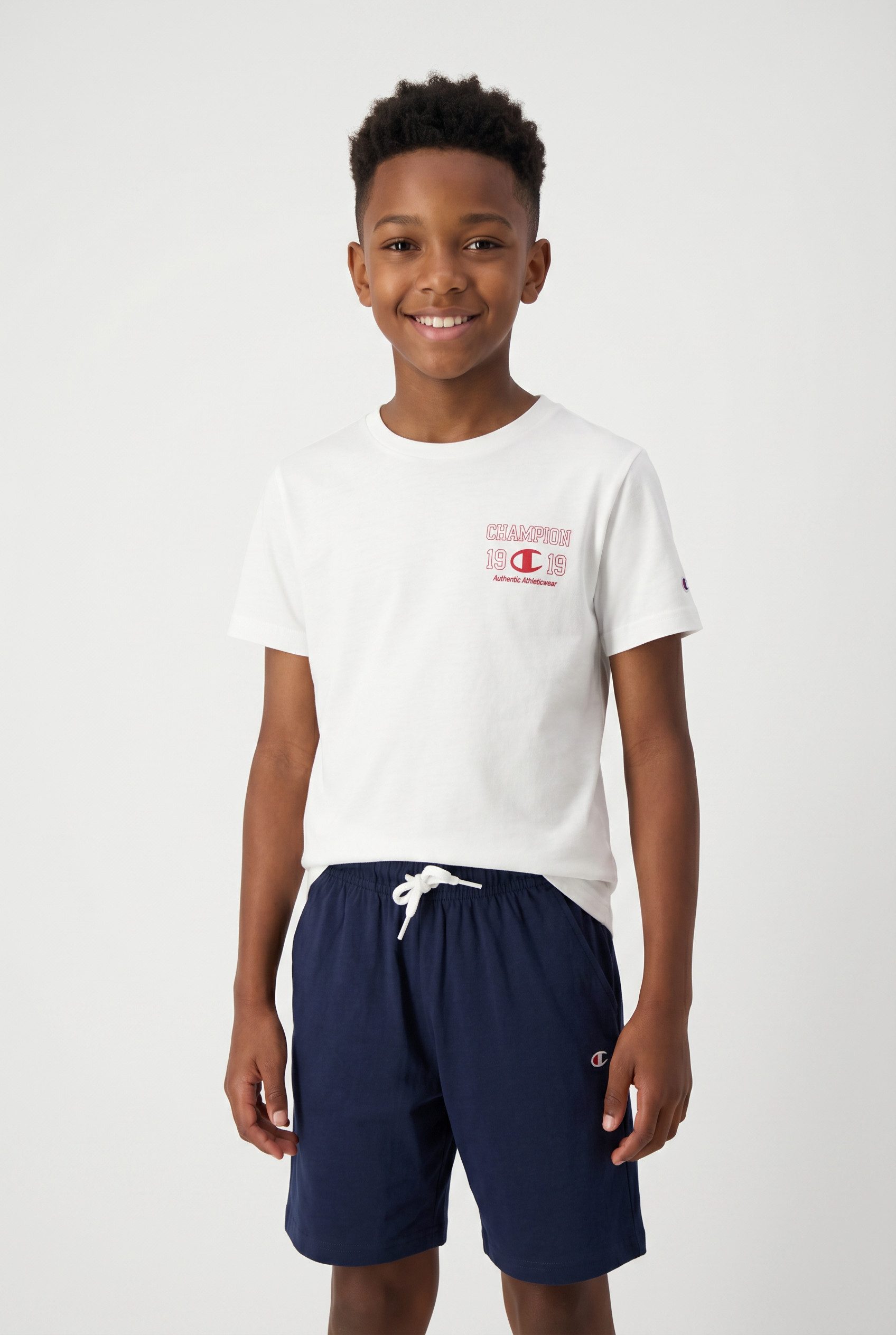 Champion T-Shirt & Shorts Graphic T-Shirt and Shorts Set (2-tlg) 2-teiliges Set aus T-Shirt und Shorts, für sportliche Aktivitäten