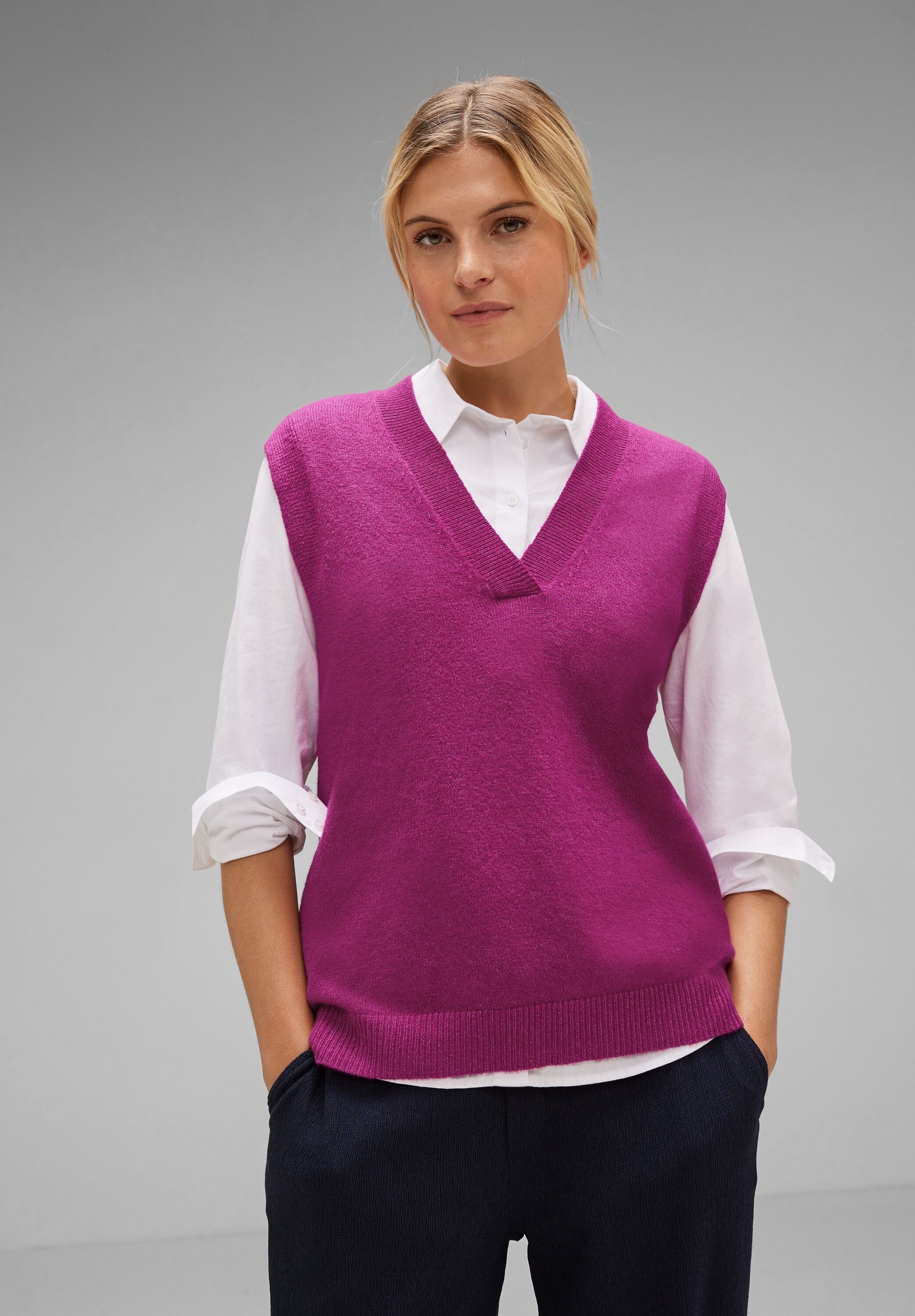 STREET ONE V-Ausschnitt-Pullover in Unifarbe, Rippstrick-Details | Blusenshirts