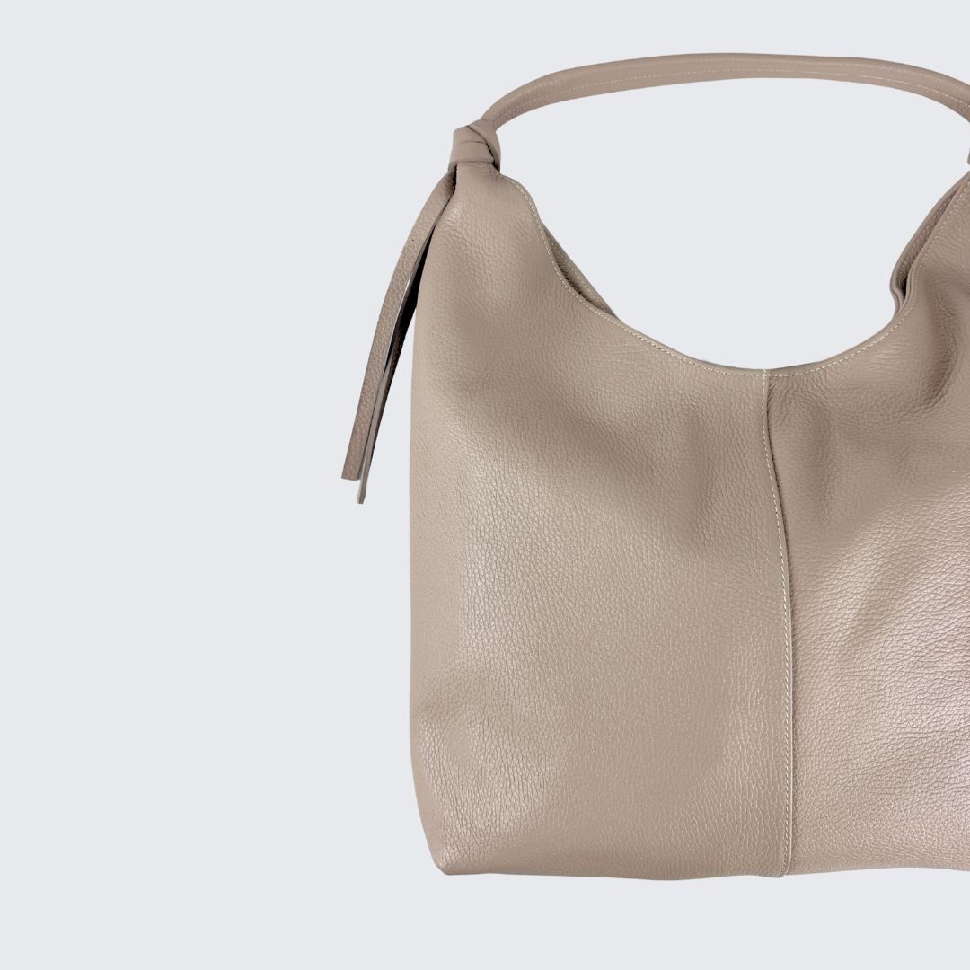 MAONI Schultertasche Leder, Made in Italy, passend für A4 und Laptop