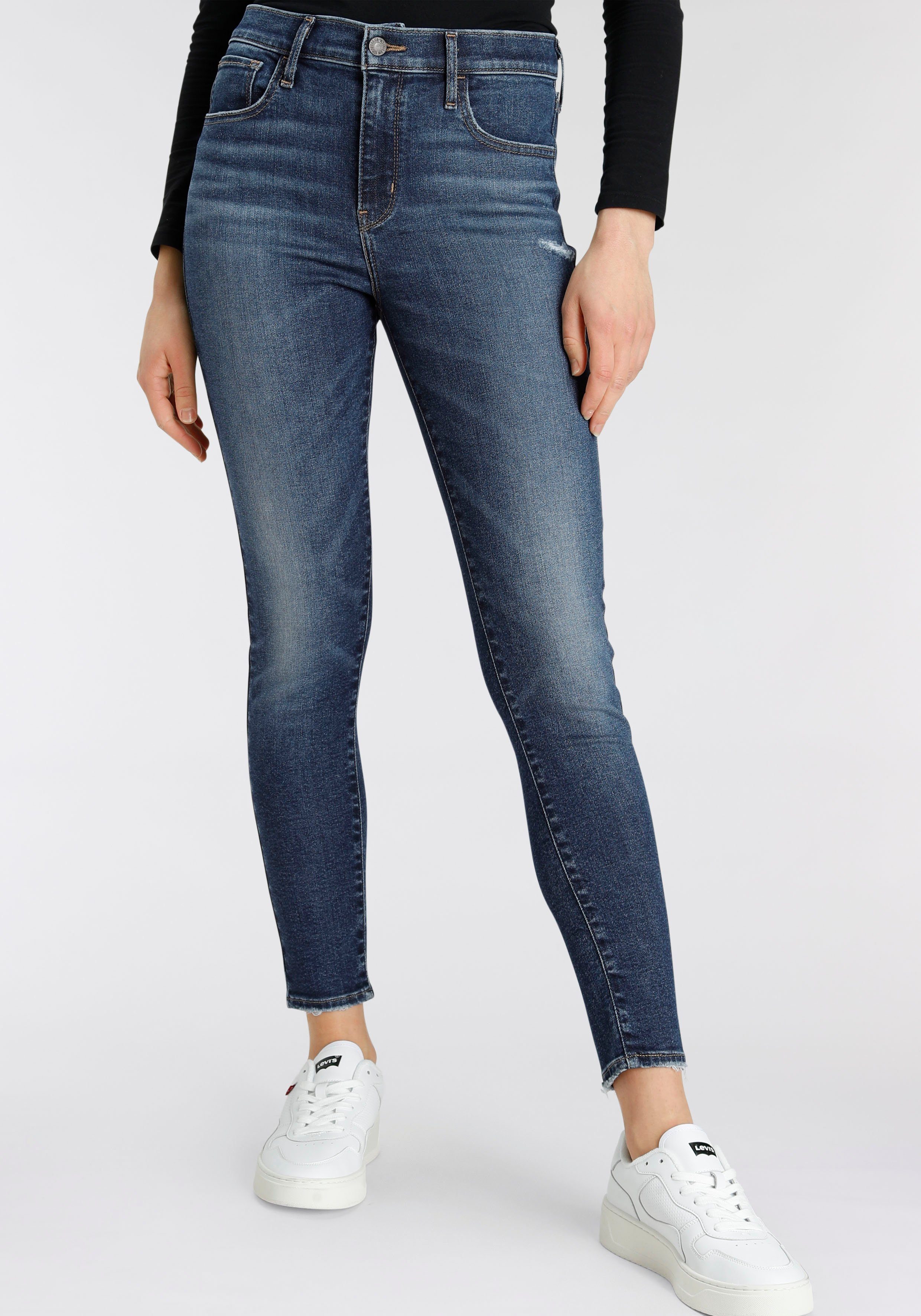 Levi's® Skinny-fit-Jeans 720 High Rise dark indigo destructed