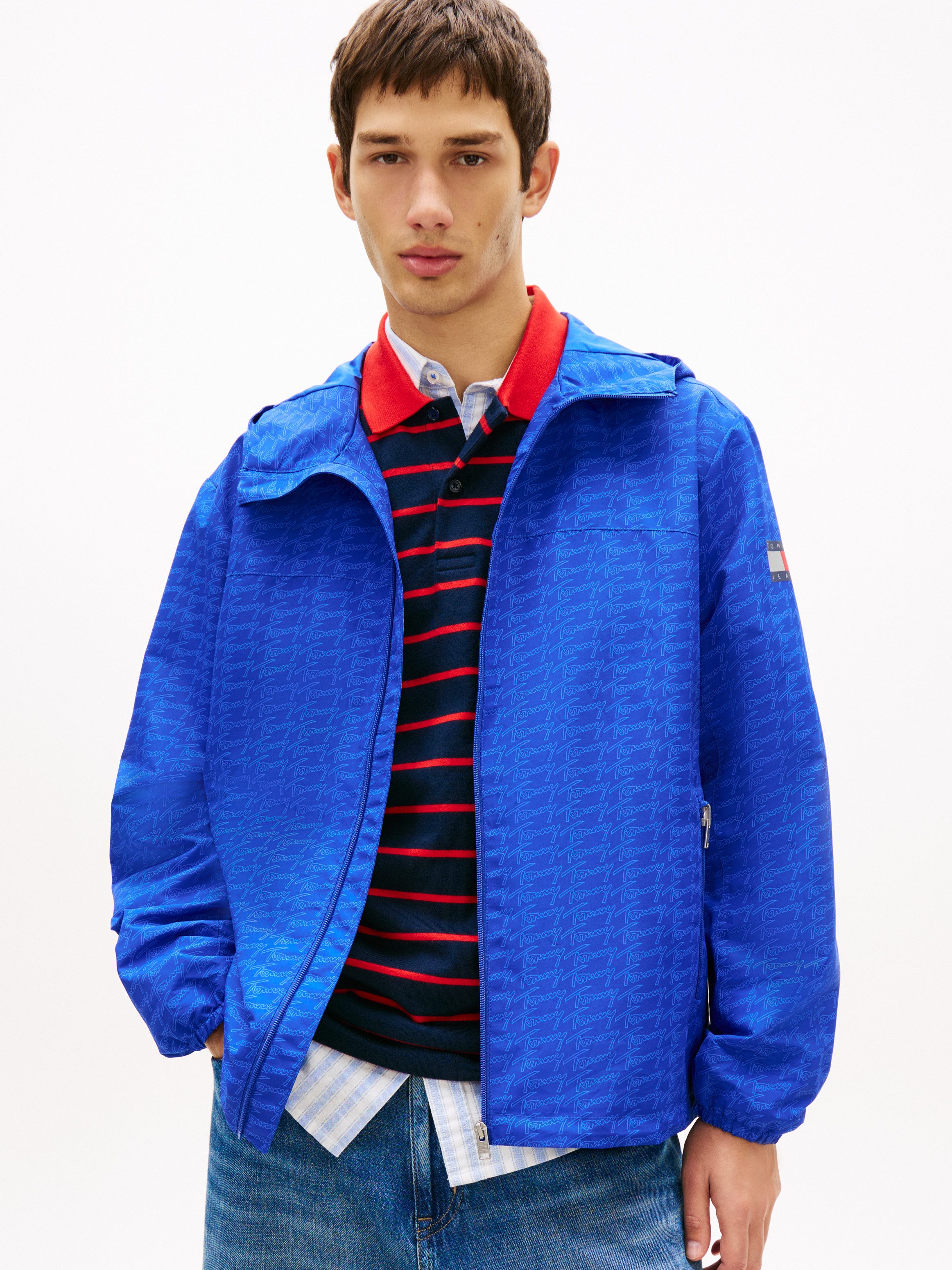 Tommy Jeans Windbreaker TJM AOP PACKABLE wasserabweisend, winddicht, verstaubar