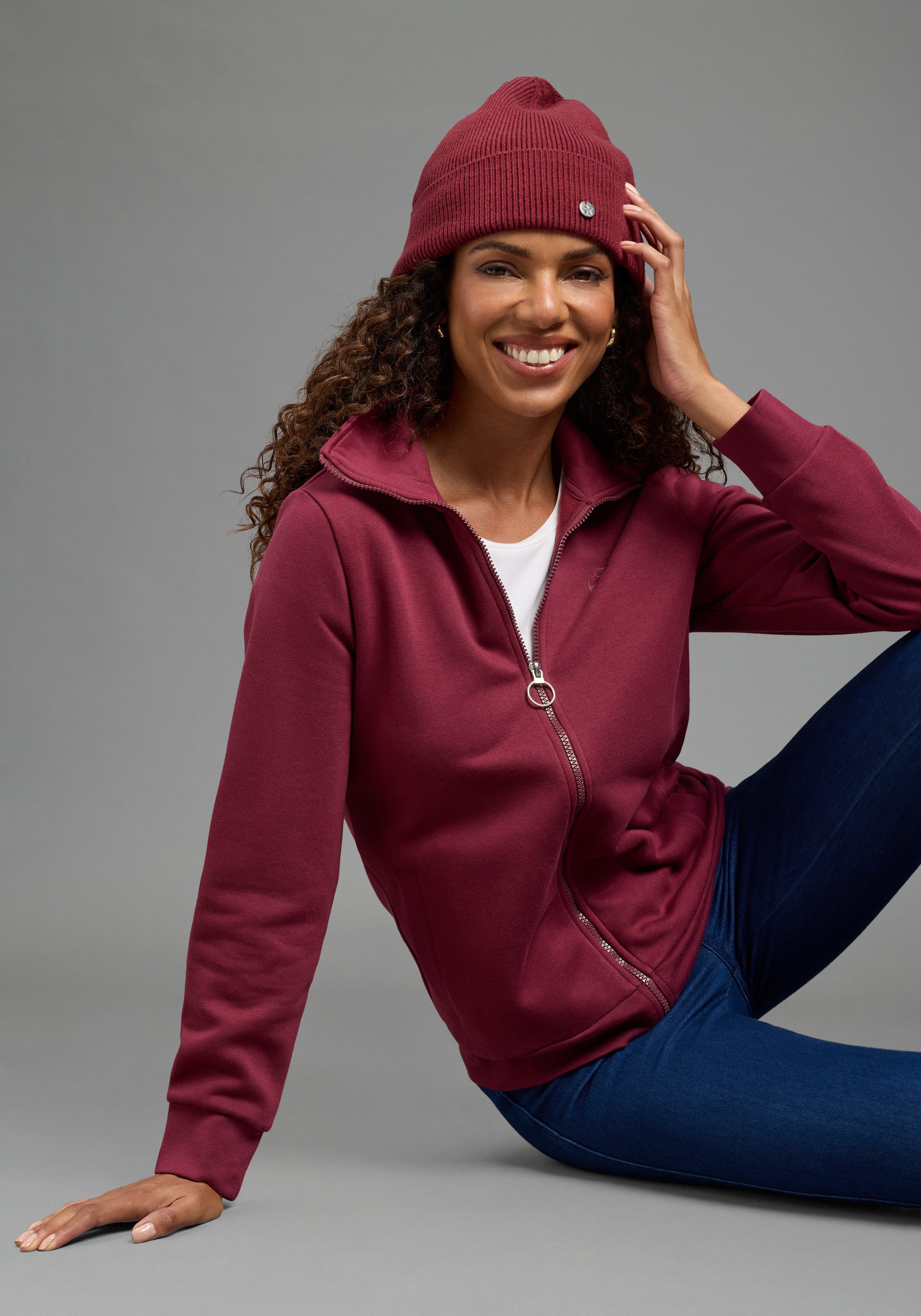Ocean Sportswear Sweatjacke mit bedrucktem Kragen, in kuscheliger Sweatware, mit Eingriffstaschen