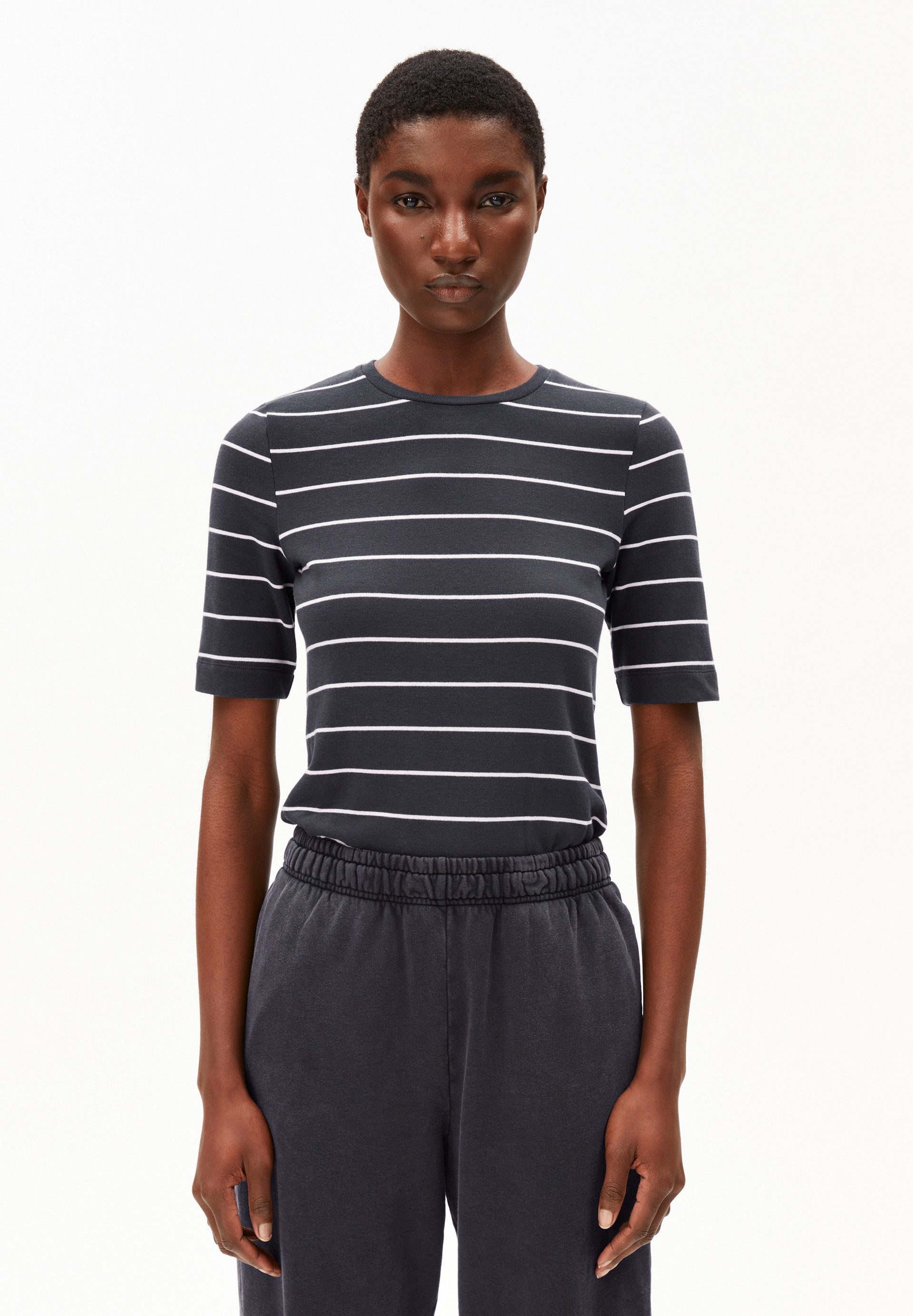 Armedangels T-Shirt JAANISARA FINE STRIPE T-Shirt aus Bio-Baumwoll Mix Slim günstig online kaufen