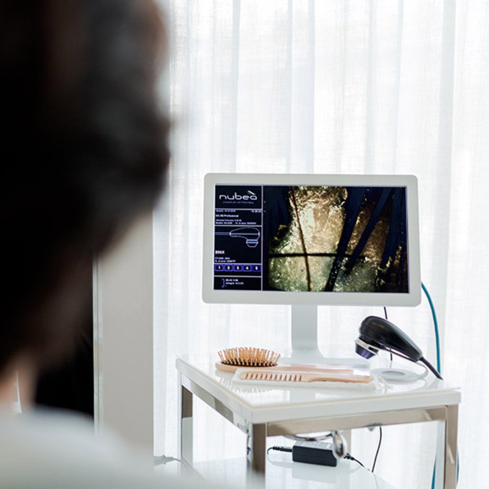 Nubeà INDAGO Analysator der Kopfhaut und Haarwurzeln Digitales Aufnahmegerät (Bildspeicher, zwei Linsen, genaue Analyse)