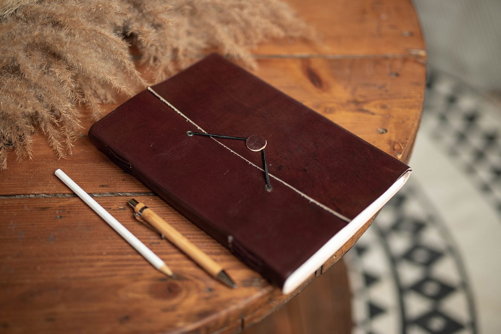 Gusti Leder Notizbuch Gusti Leder Buch Ela Gusti Leder studio