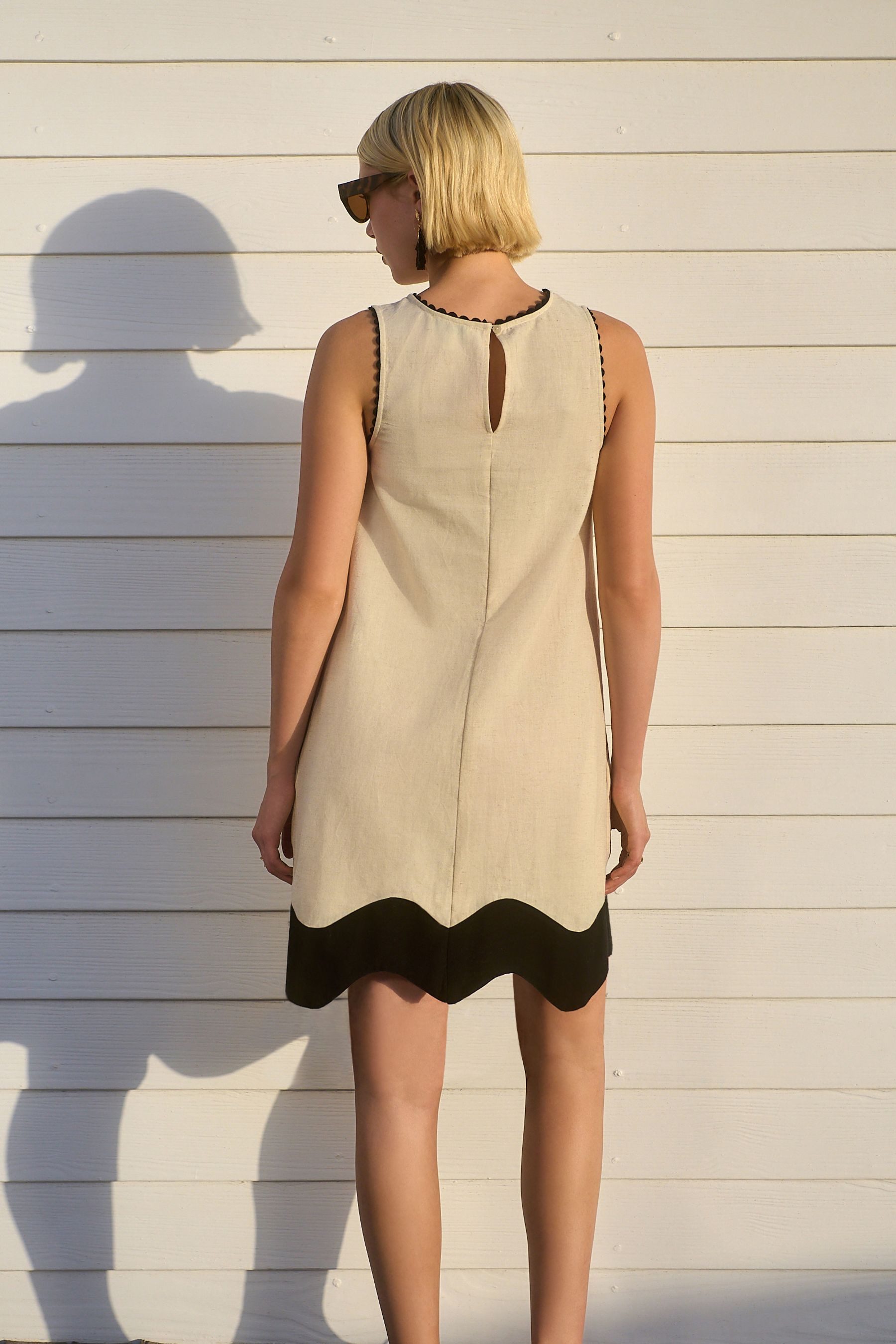 Next Minikleid Mini-Etuikleid mit Bogenkante (1-tlg) günstig online kaufen