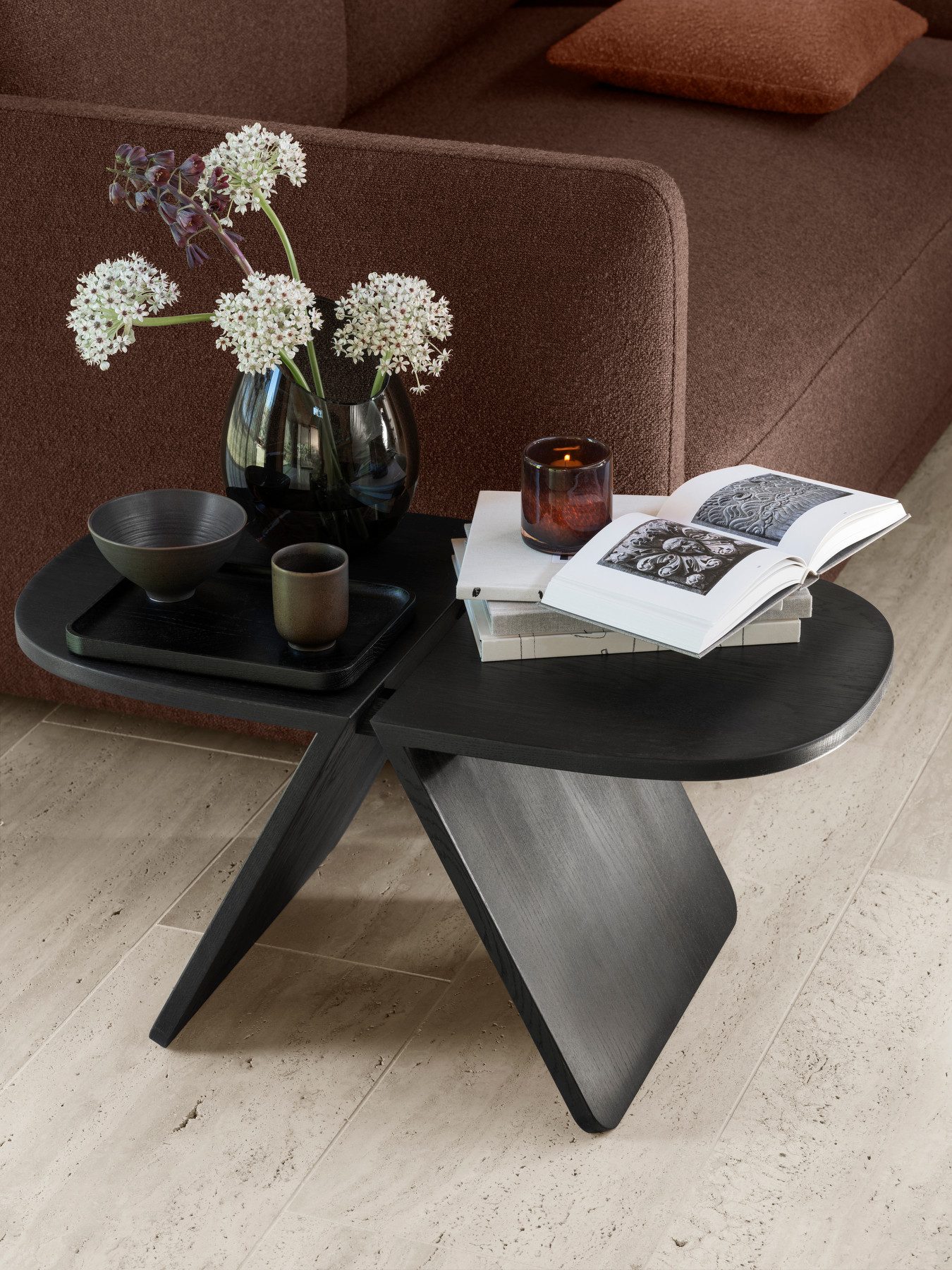 blomus Windlicht -SAGA- Glaswindlicht: Farbvielfalt für stimmungsvolle Atmosphären, Exquisit, Vielseitig, Farbenvielfalt, Mundgeblasen, Warmes Licht